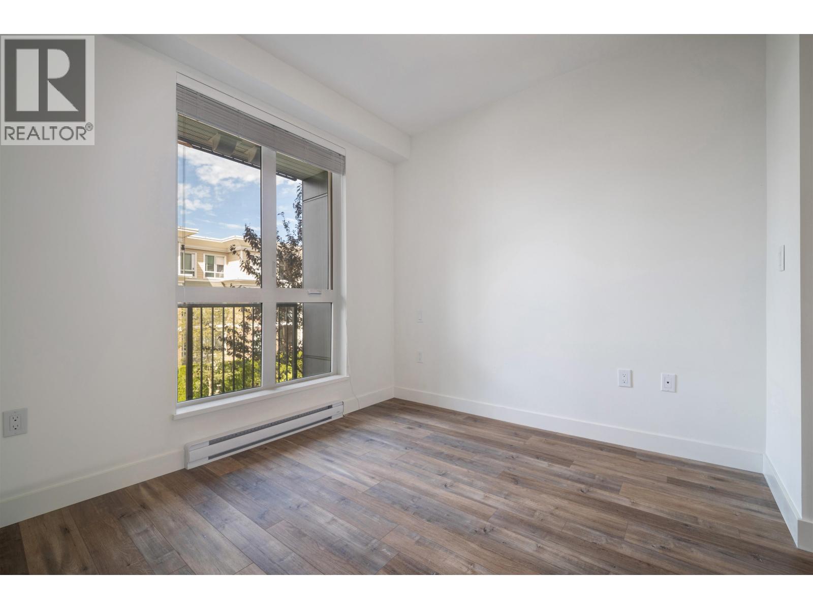 210 750 Dogwood Street, Coquitlam, British Columbia  V3J 4B7 - Photo 10 - R3033608