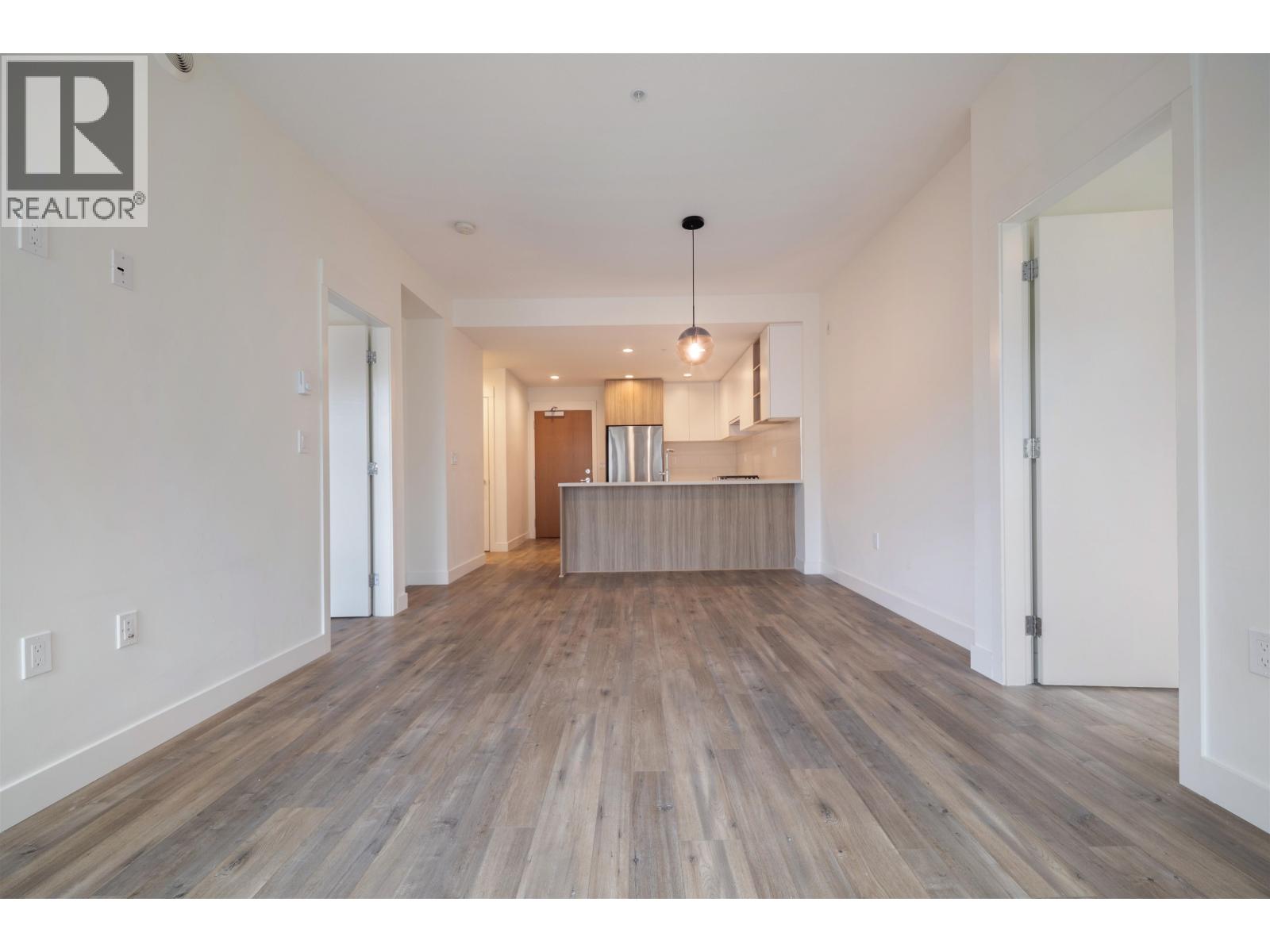 210 750 Dogwood Street, Coquitlam, British Columbia  V3J 4B7 - Photo 6 - R3033608
