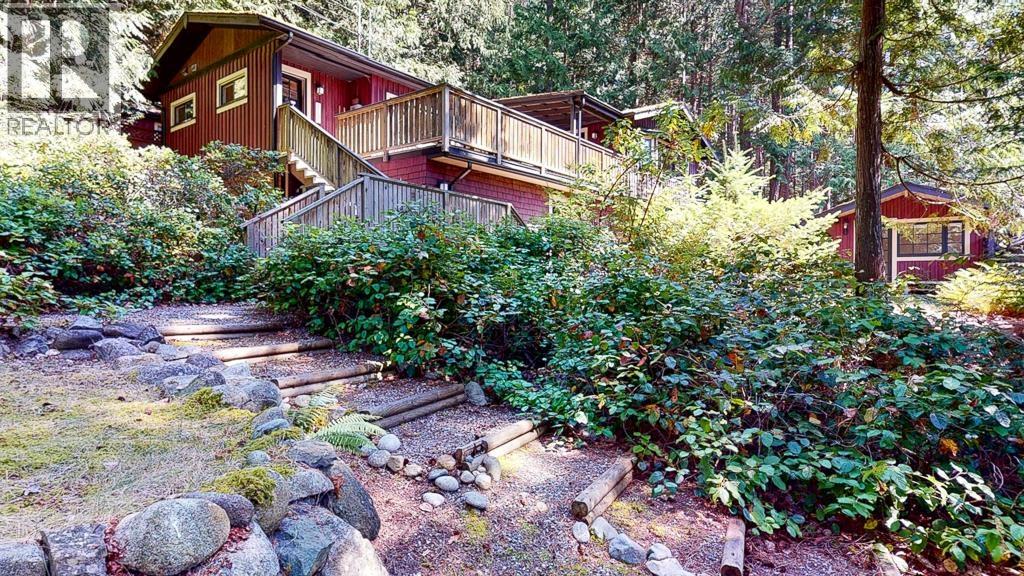 Property at 152 SWALLOW ROAD image 1