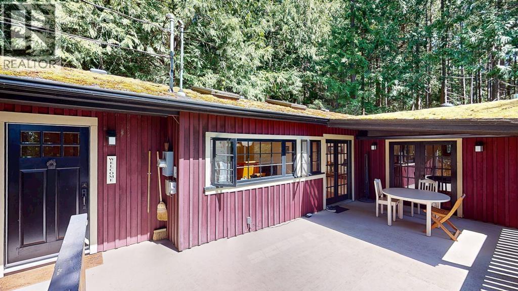 Property at 152 SWALLOW ROAD image 2