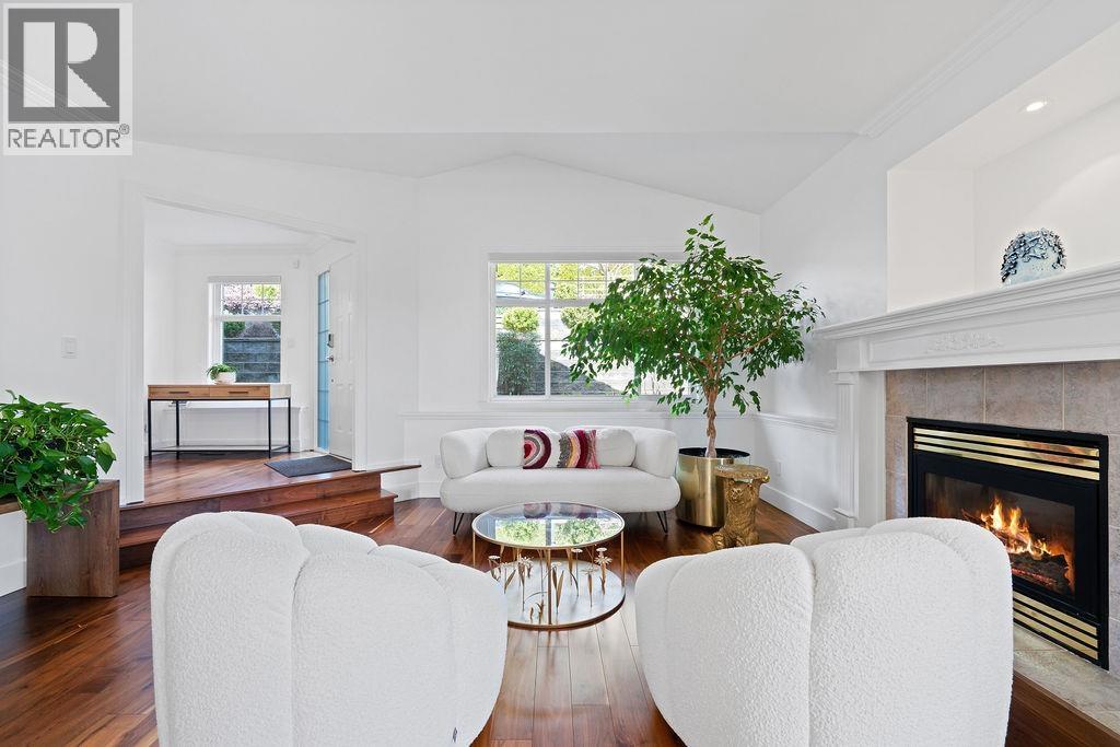 Property at 1075 ADDERLEY STREET image 4