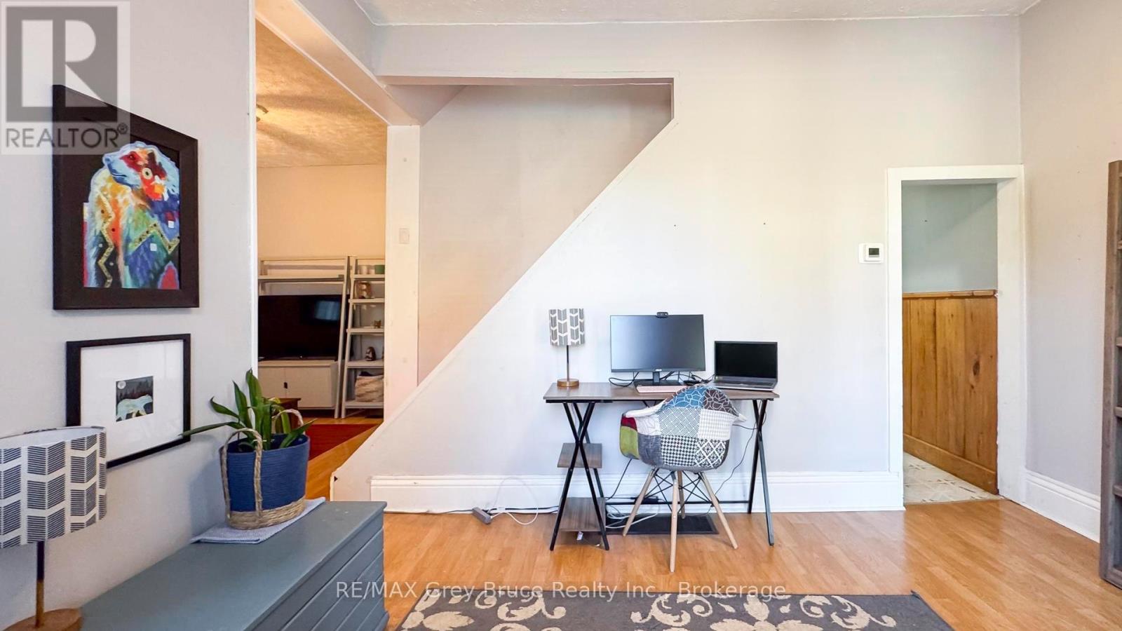 891 6th Avenue W, Owen Sound, Ontario  N4K 5G3 - Photo 8 - X12325651