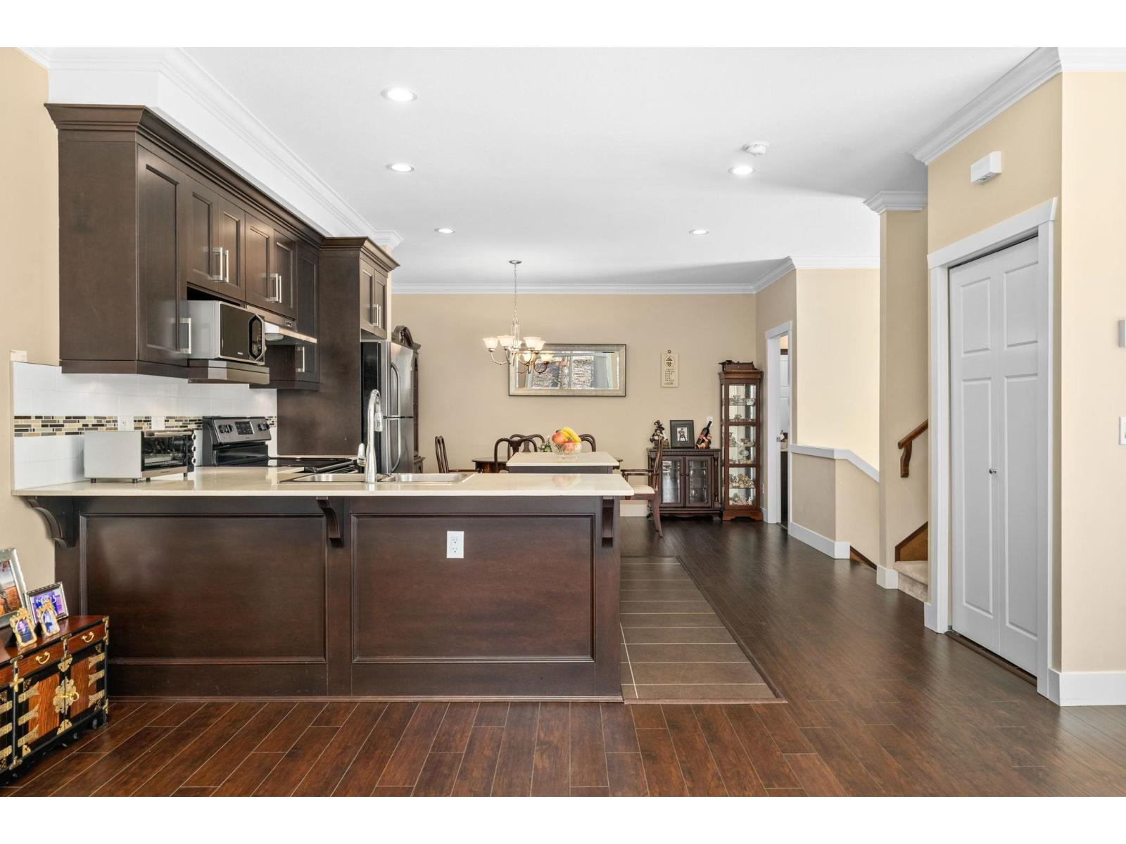 55 15399 Guildford Drive, Surrey, British Columbia  V3R 7C6 - Photo 10 - R3033685