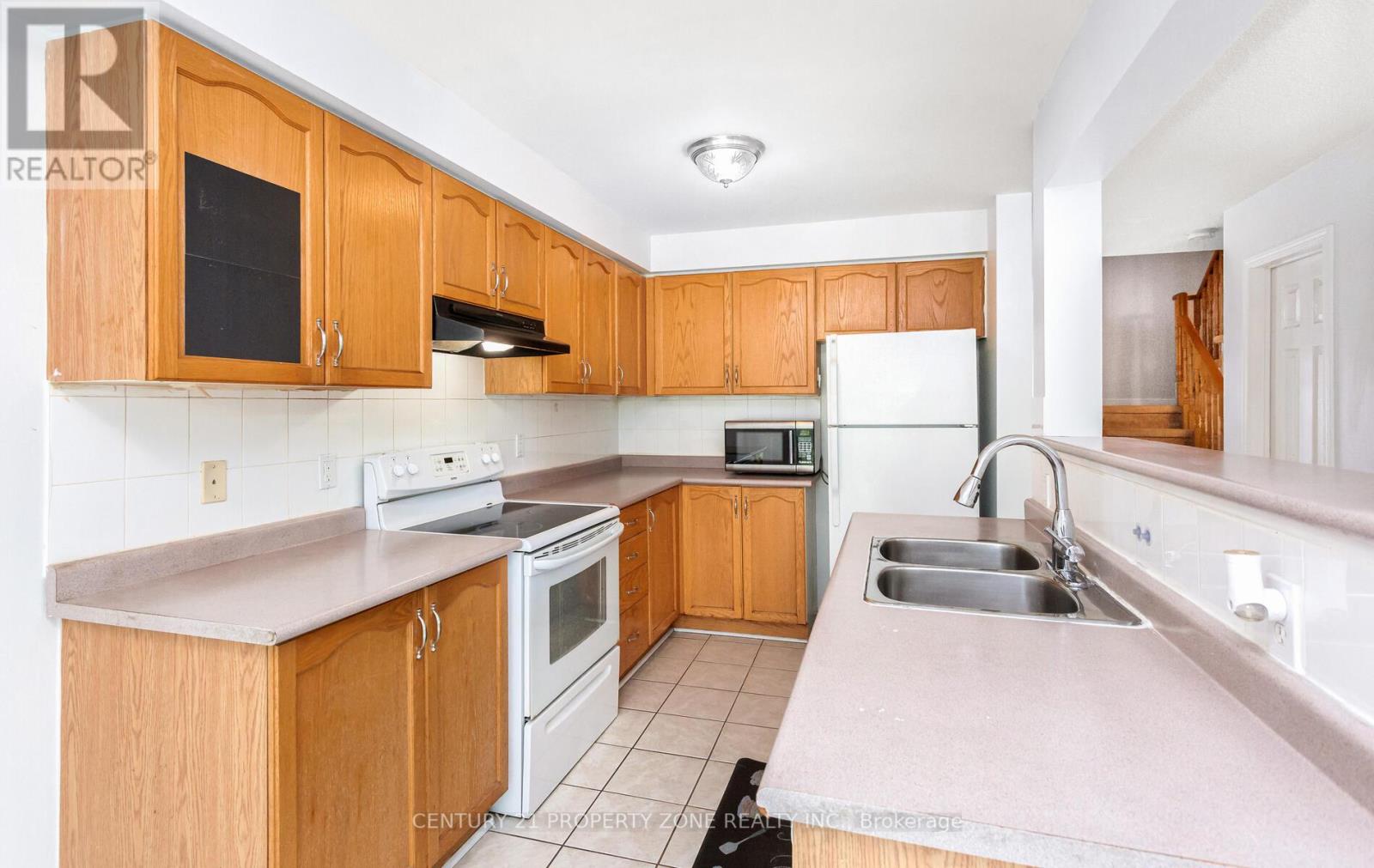 39 - 2 Clay Brick Court, Brampton (Brampton North), Ontario  L6V 4M7 - Photo 17 - W12325552