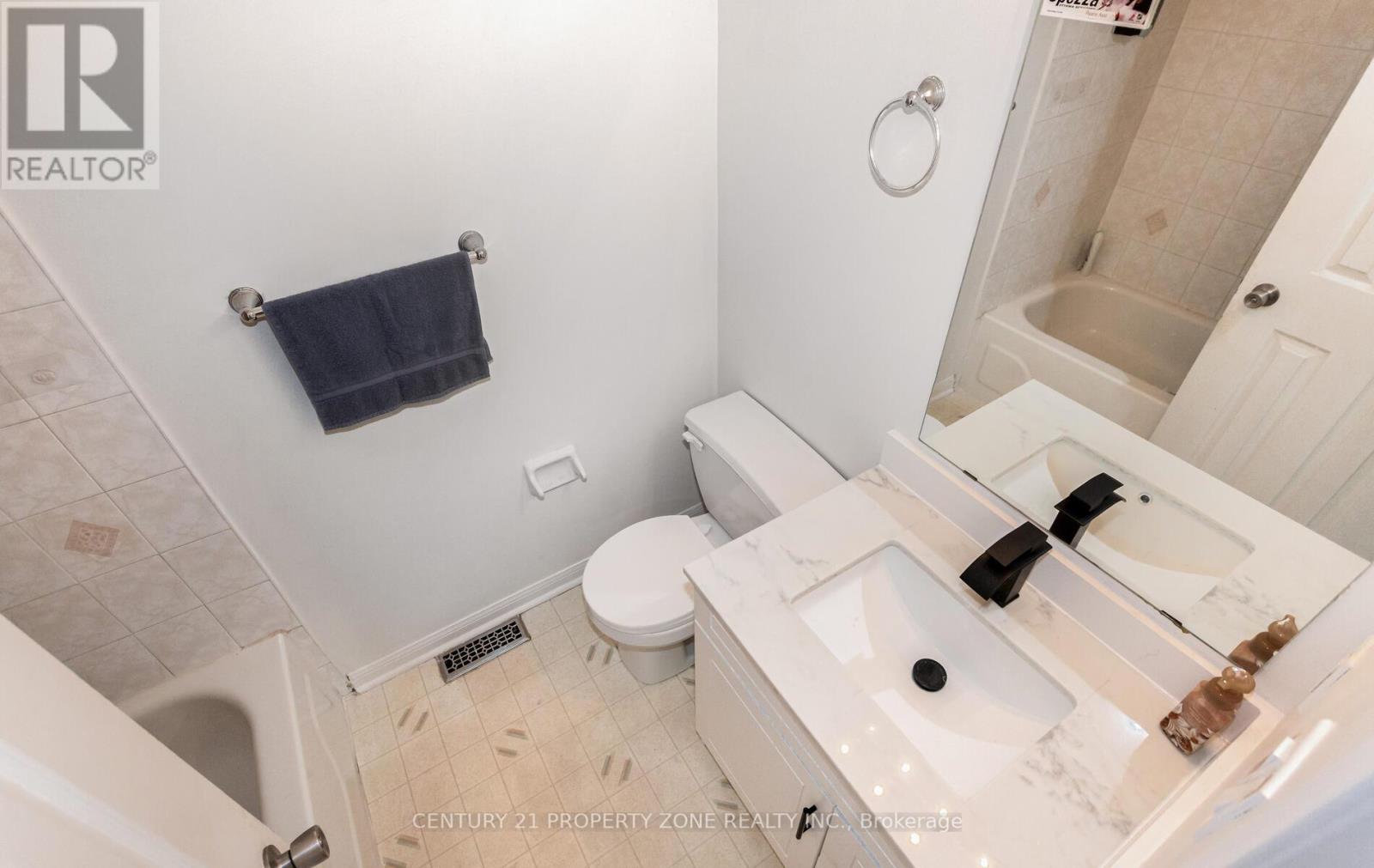 39 - 2 Clay Brick Court, Brampton (Brampton North), Ontario  L6V 4M7 - Photo 37 - W12325552