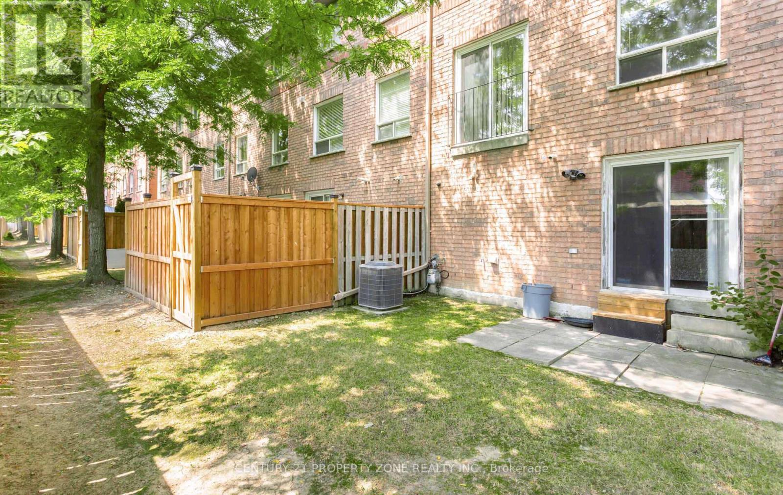 39 - 2 Clay Brick Court, Brampton (Brampton North), Ontario  L6V 4M7 - Photo 45 - W12325552