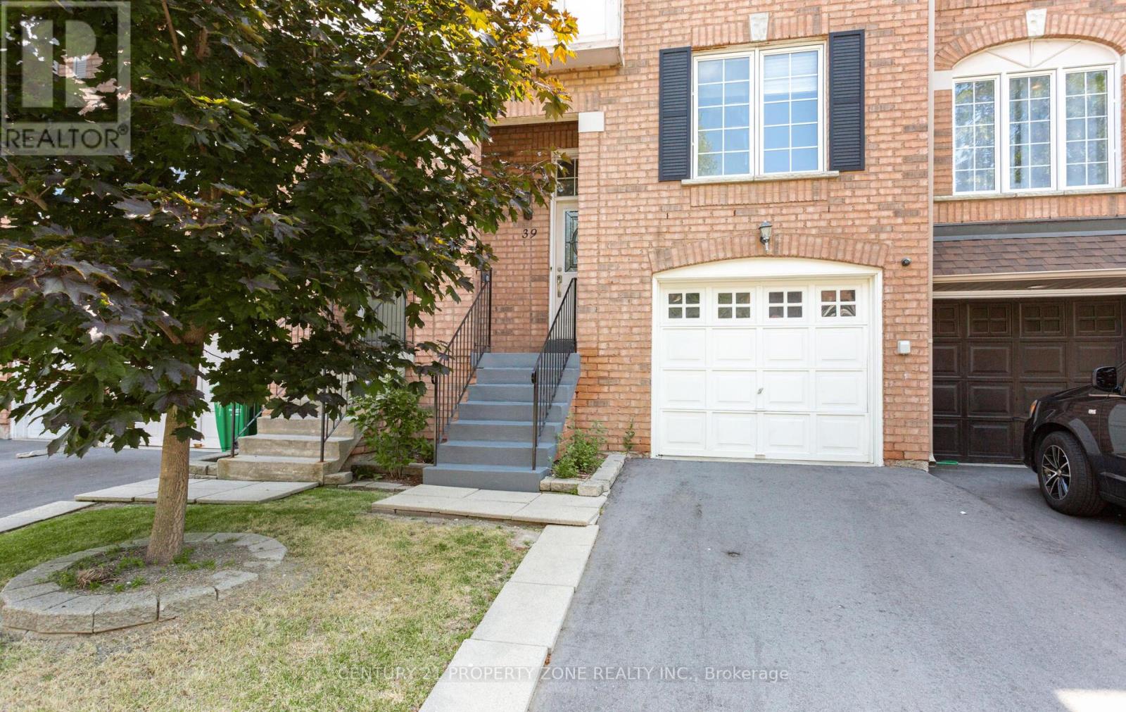 39 - 2 Clay Brick Court, Brampton (Brampton North), Ontario  L6V 4M7 - Photo 6 - W12325552
