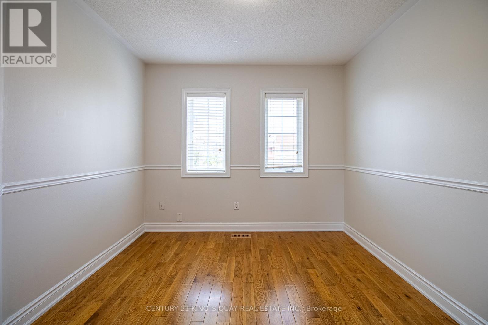 1100 Houston Drive, Milton (Cl Clarke), Ontario  L9T 6E8 - Photo 35 - W12325564