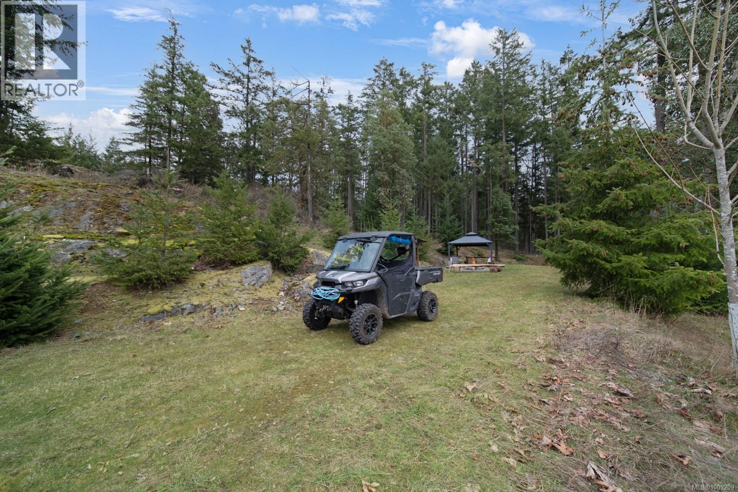 Property at 1591 Escarpment Way image 3