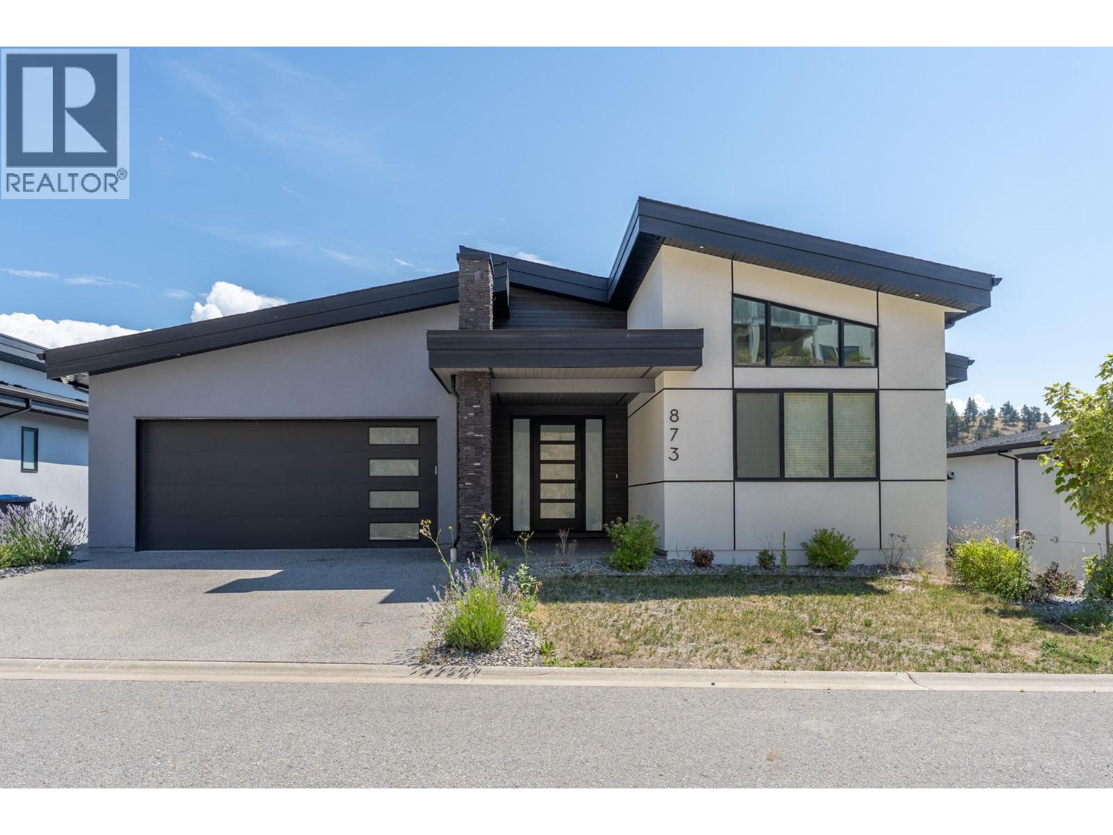873 Royal Troon Lane, kelowna, British Columbia