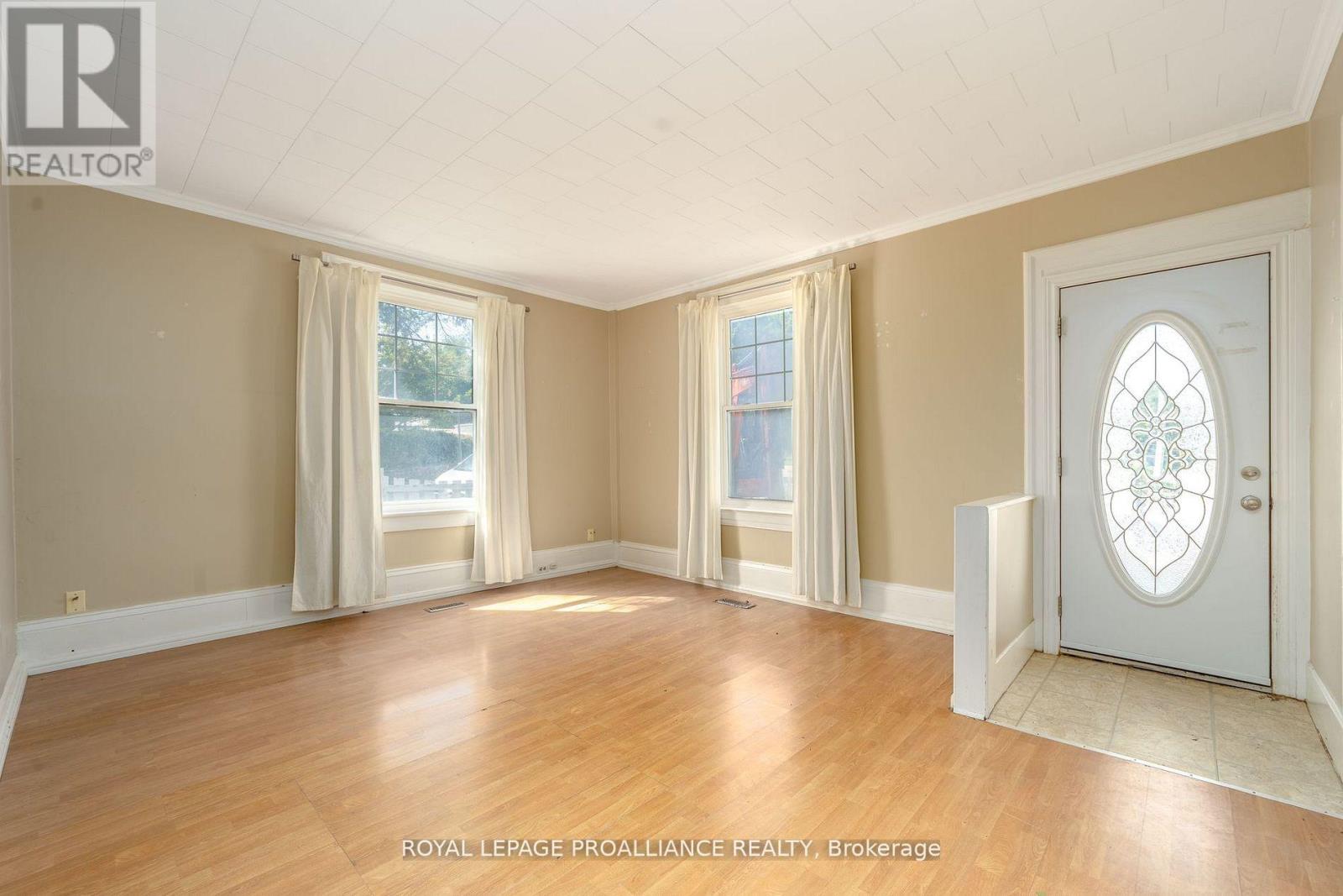 Property at 16 BRIDGE STREET image 5