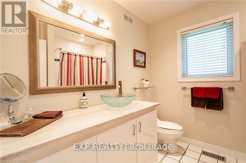 9680 Plank Road, Bayham, Ontario  N0J 1H0 - Photo 18 - X12325715