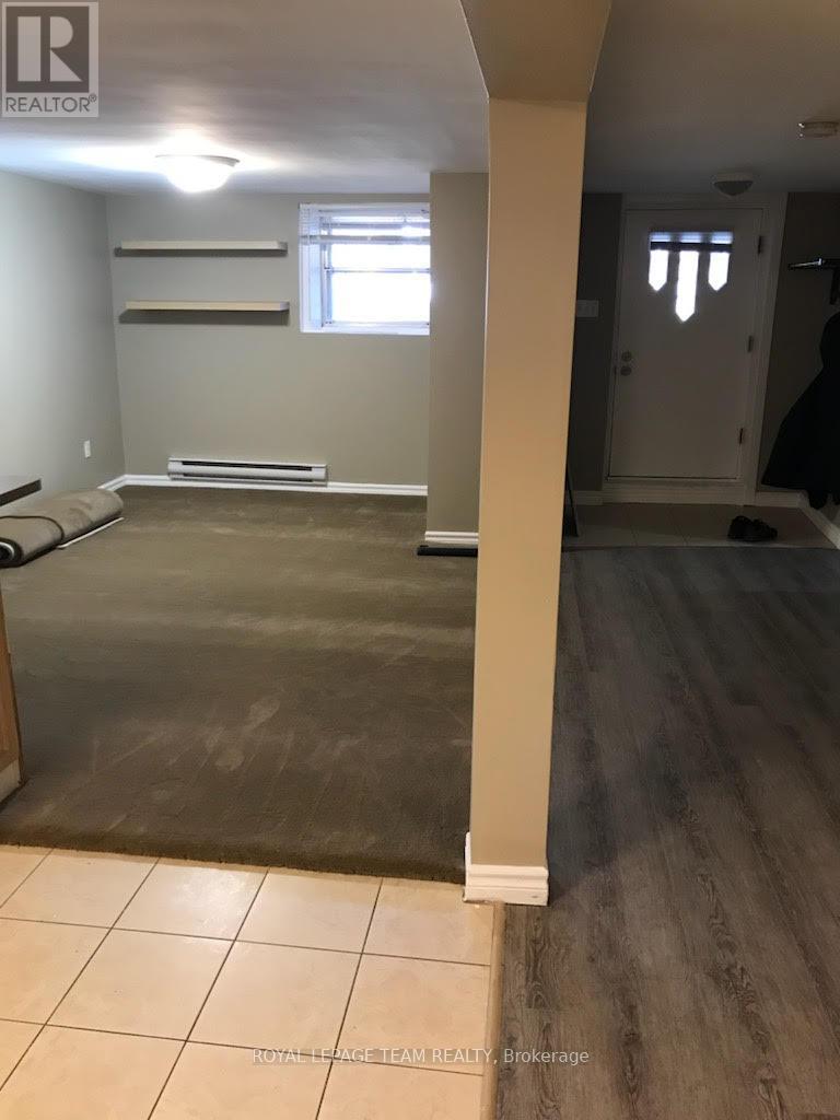 196 & 198 Ivy Crescent, Ottawa, Ontario  K1M 1X8 - Photo 12 - X12325720