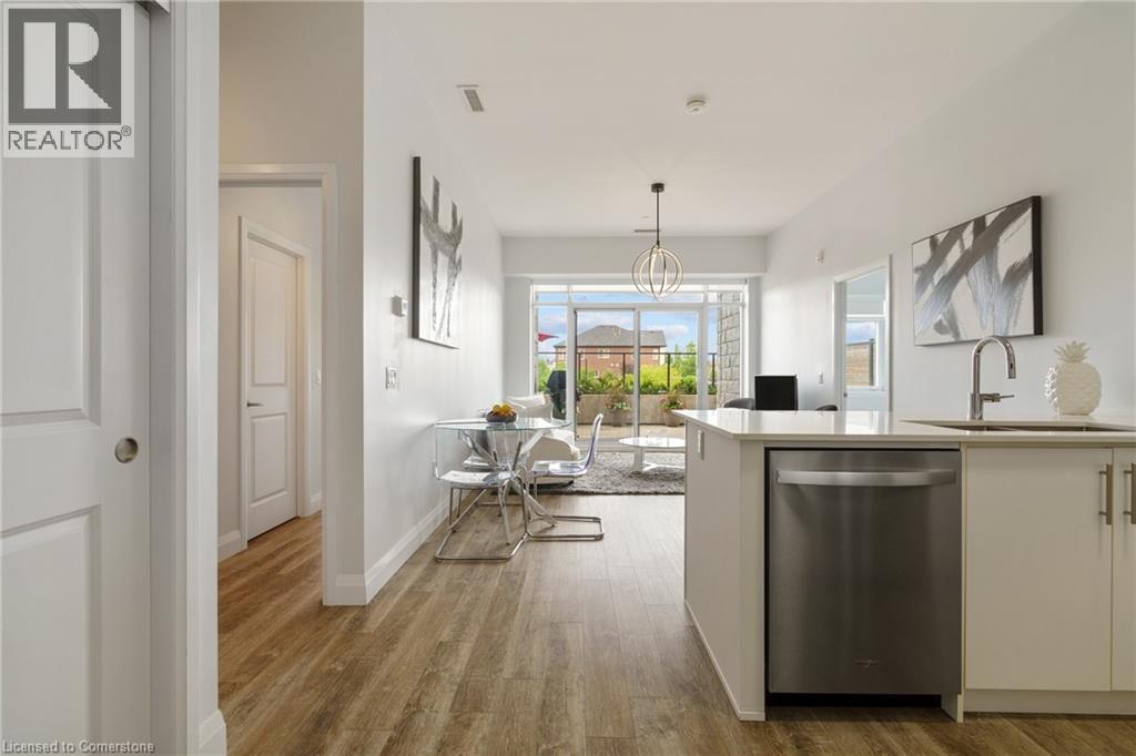 1 Redfern Avenue Unit# 127, Hamilton, Ontario  L9C 7S6 - Photo 6 - 40756967