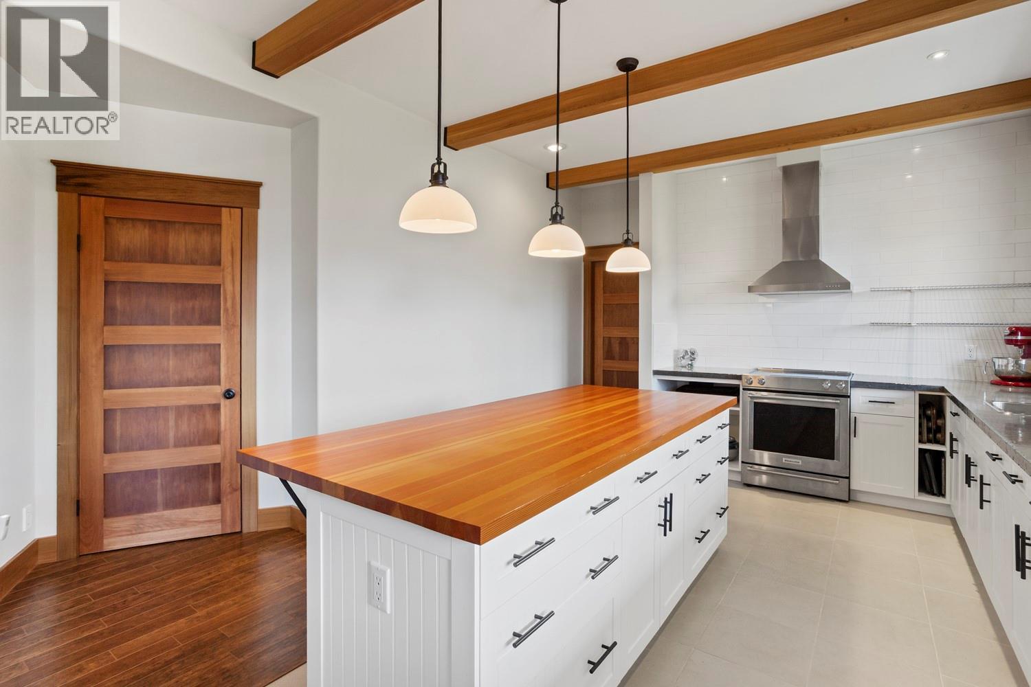 5253 Elsie Holmes Road, Wynndel, British Columbia  V0B 2N1 - Photo 26 - 10339791