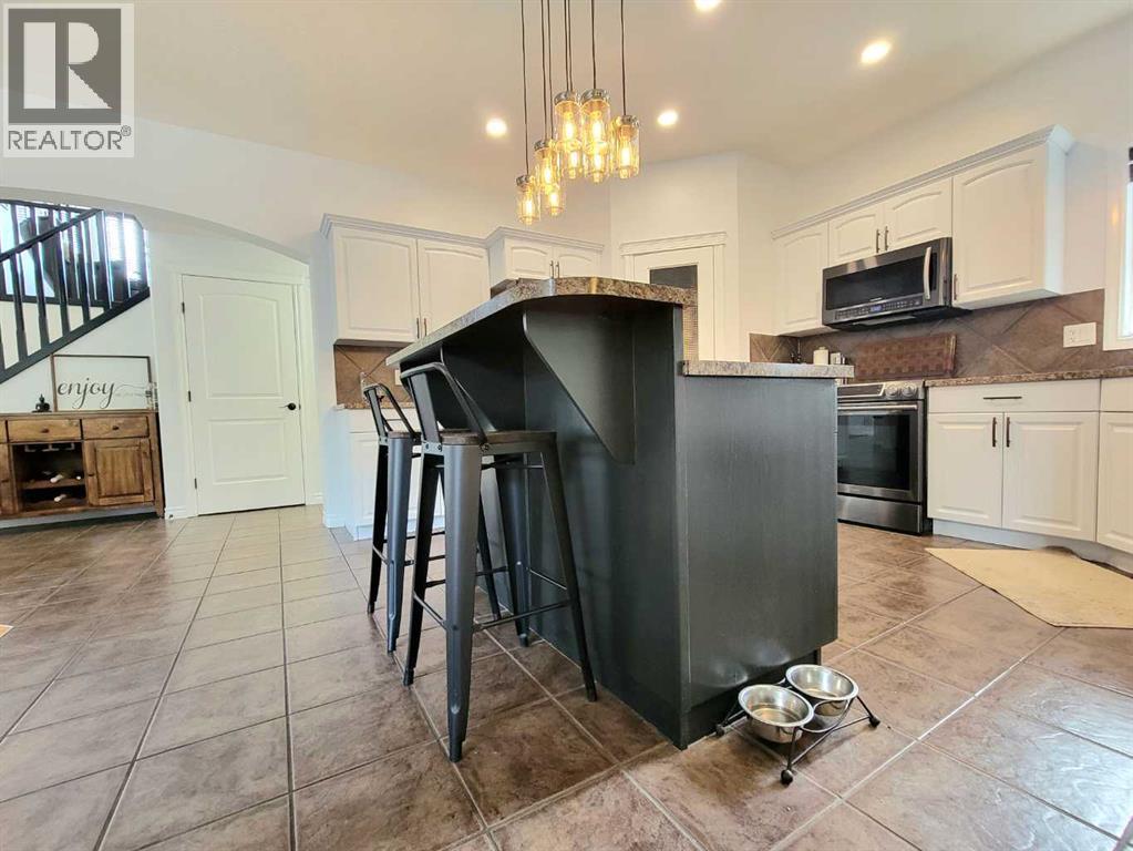 Property at 6646 112 Street image 4