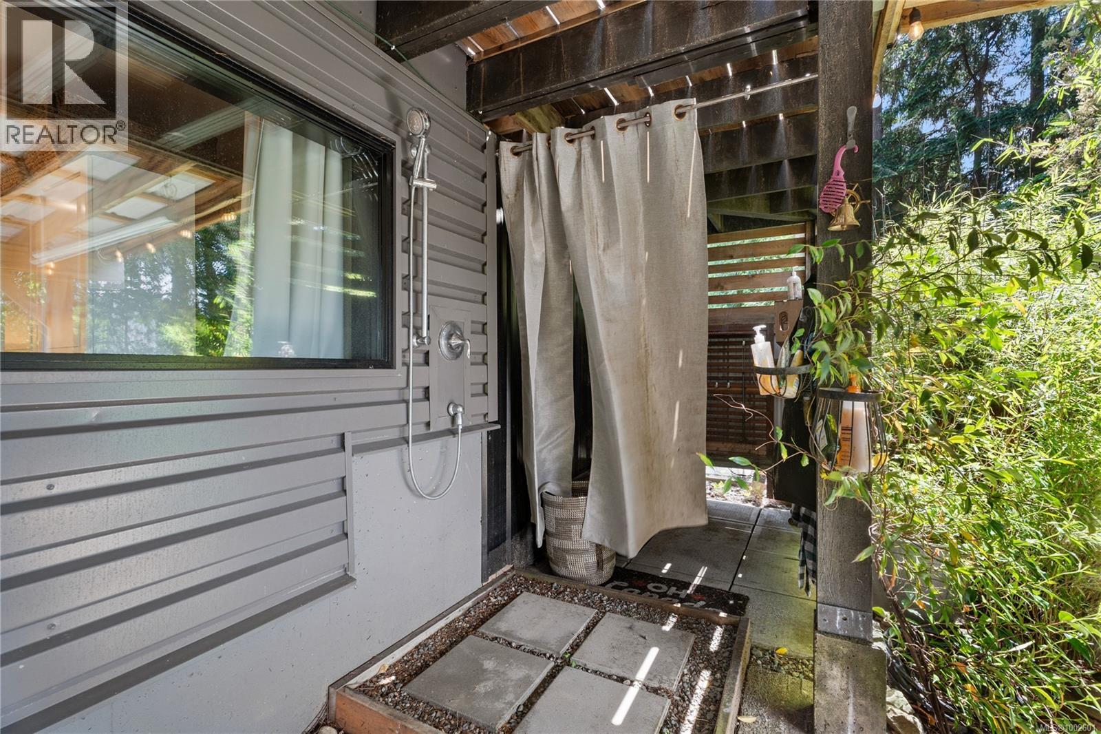 11890 Pilon Rd, Ladysmith, British Columbia  V9G 1K6 - Photo 37 - 1002601