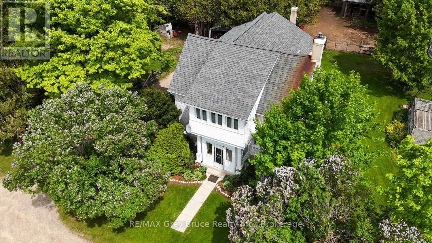 217590 3 Concession, Georgian Bluffs, Ontario  N4K 5N6 - Photo 37 - X12323392