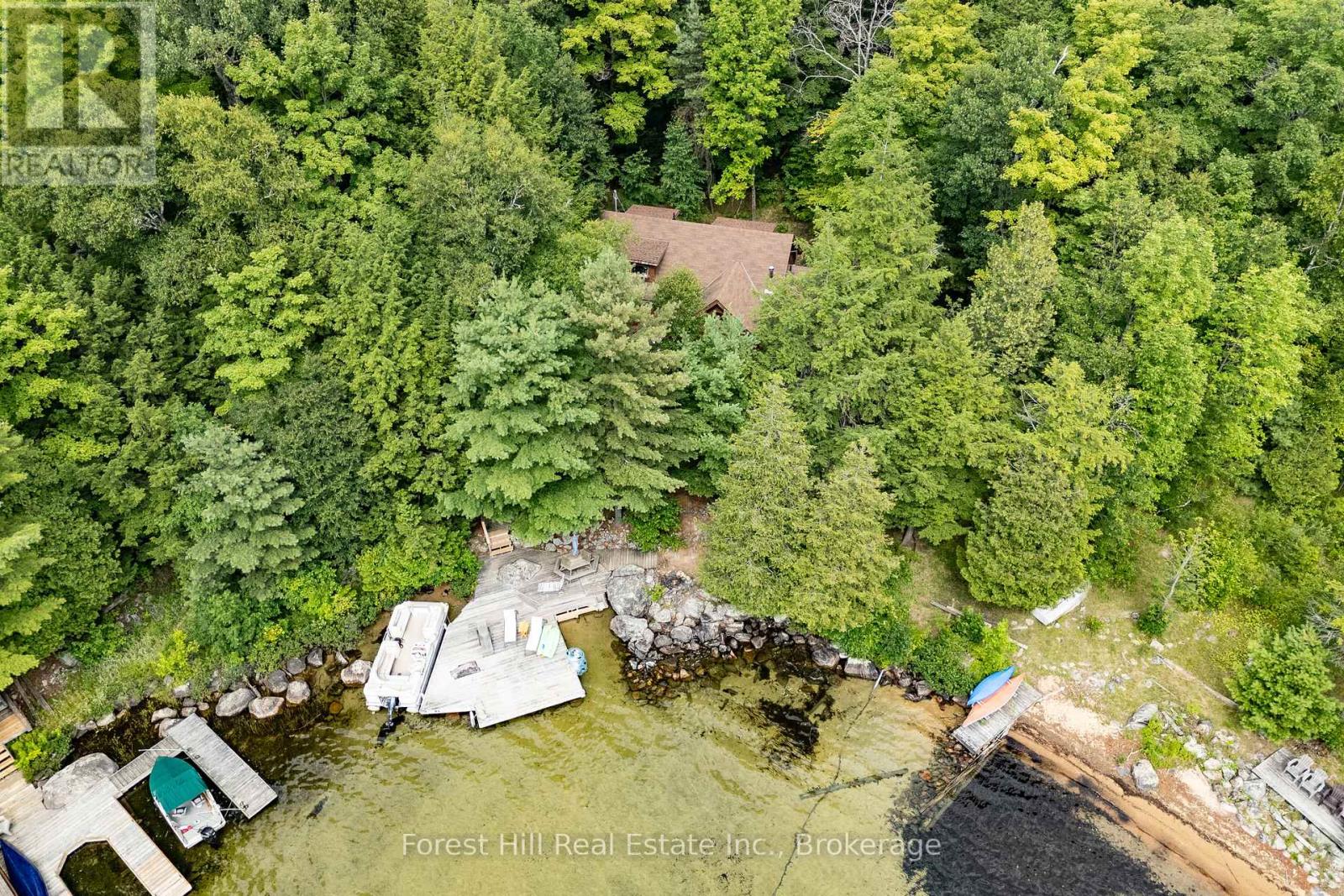 554 & 558 W/a Skeleton Lake, Huntsville, Ontario  P0B 1M0 - Photo 43 - X12325797