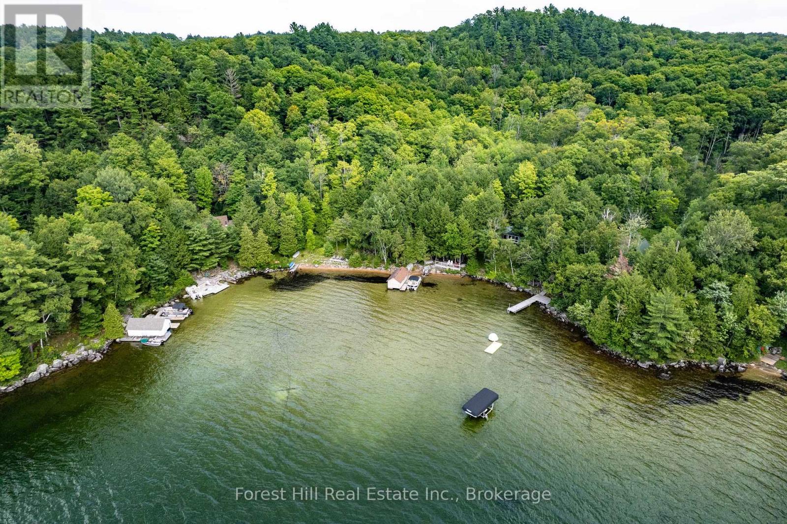 554 & 558 W/a Skeleton Lake, Huntsville, Ontario  P0B 1M0 - Photo 31 - X12325797