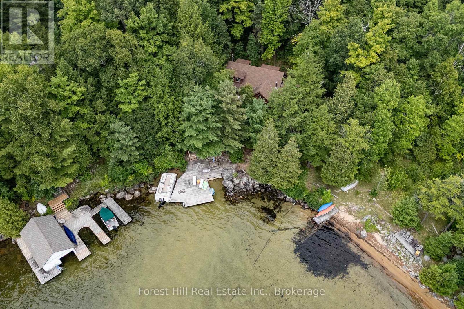 554 & 558 W/a Skeleton Lake, Huntsville, Ontario  P0B 1M0 - Photo 37 - X12325797