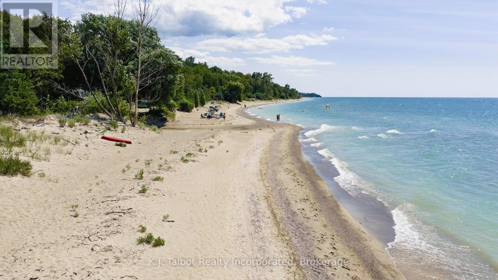 84119 Lakeview Drive, Ashfield-Colborne-Wawanosh, Ontario  N7A 3X9 - Photo 7 - X12145875