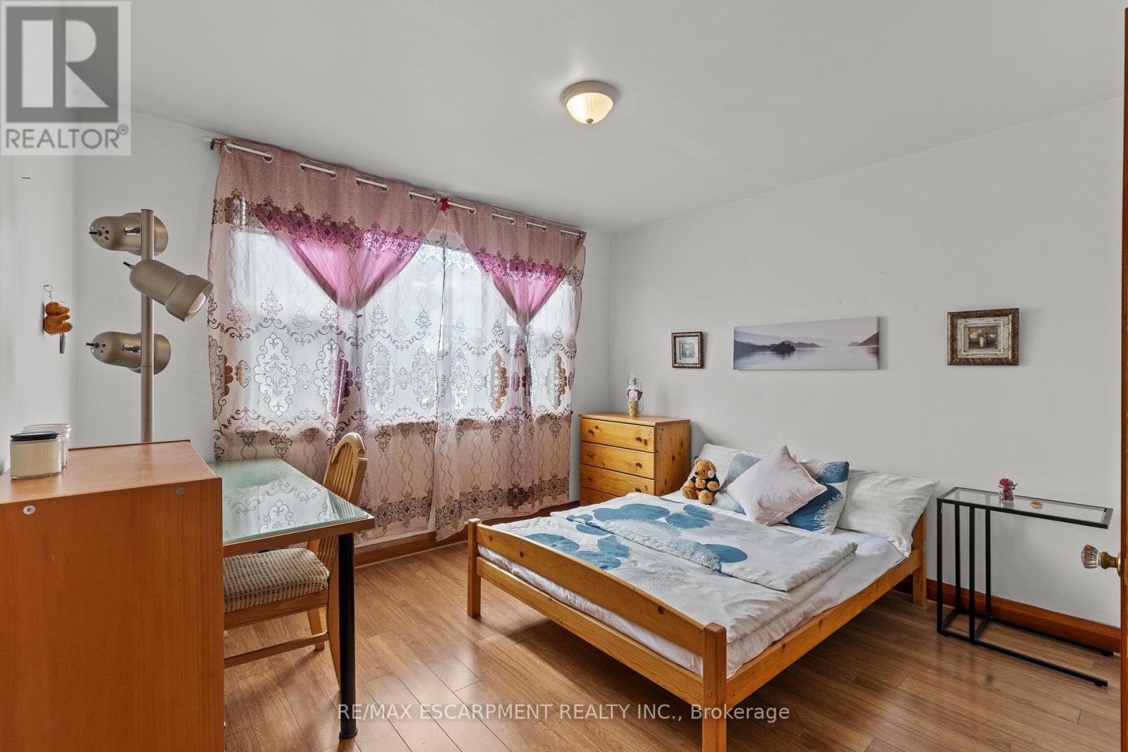 125 Tolton Avenue, Hamilton, Ontario  L8H 5N9 - Photo 33 - X12325629