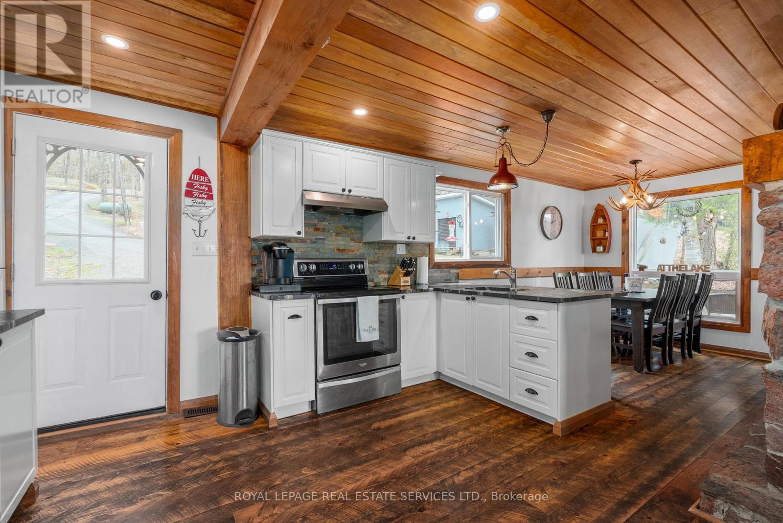 29 - 1158 Shea Road S, Muskoka Lakes, Ontario  P0B 1M0 - Photo 6 - X12131817