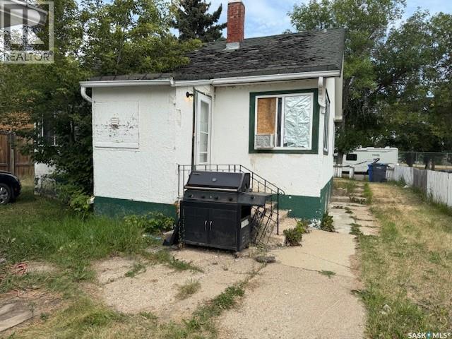 851 107th Street, North Battleford, Saskatchewan  S9A 1Y6 - Photo 2 - SK014698