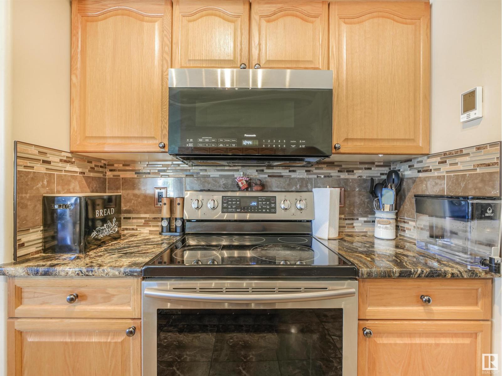 4832 157 Av Nw, Edmonton, Alberta  T5Y 0B7 - Photo 12 - E4451274