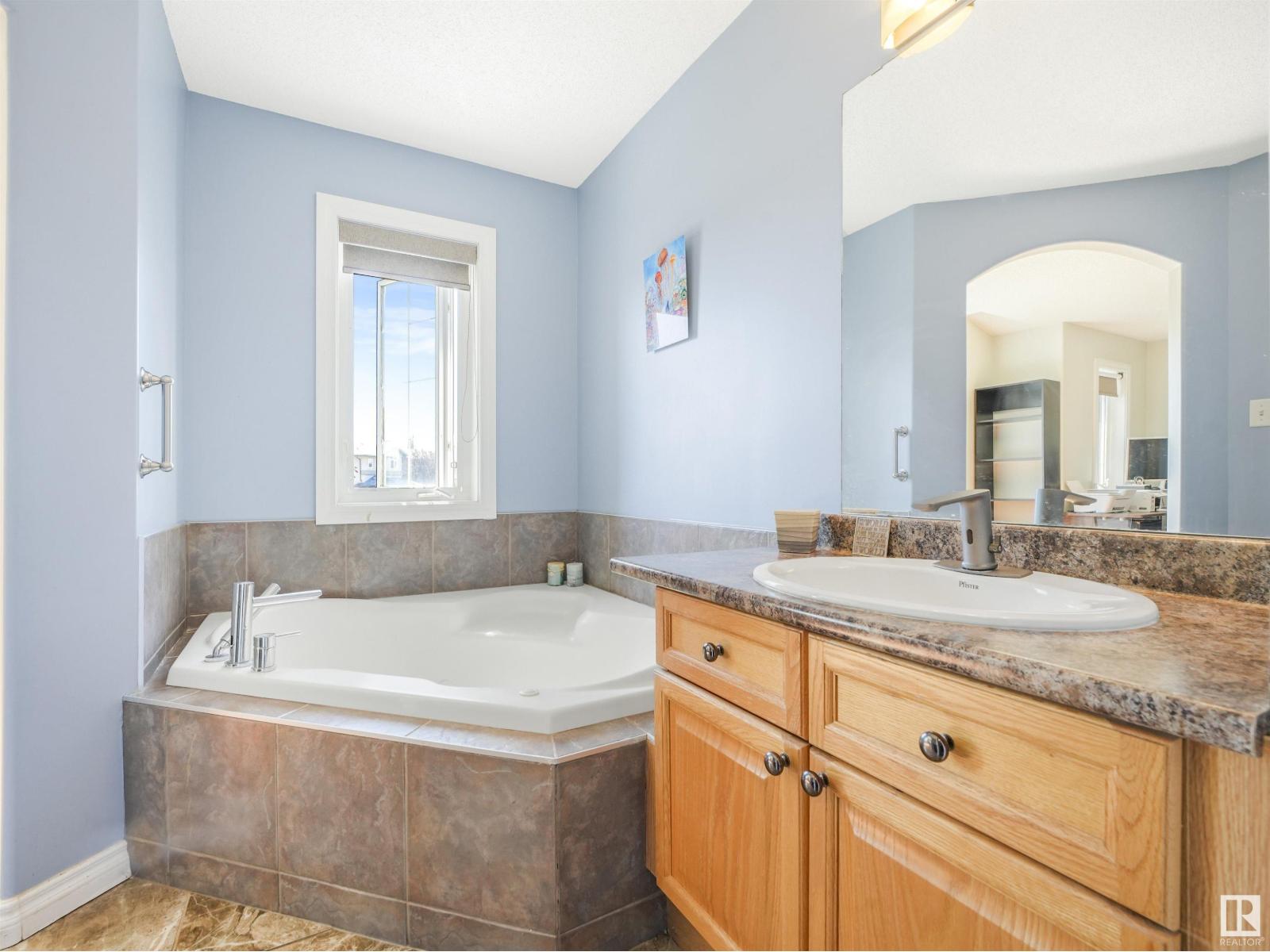 4832 157 Av Nw, Edmonton, Alberta  T5Y 0B7 - Photo 34 - E4451274