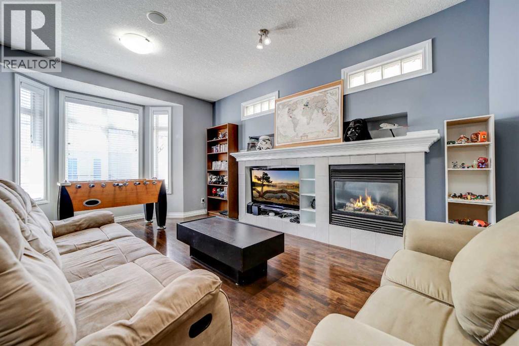 Property at #2, 221 17 Avenue NE image 1