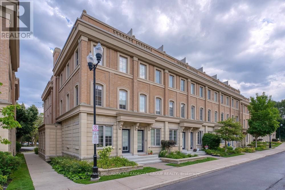 Property at 31 HARGRAVE LANE image 2