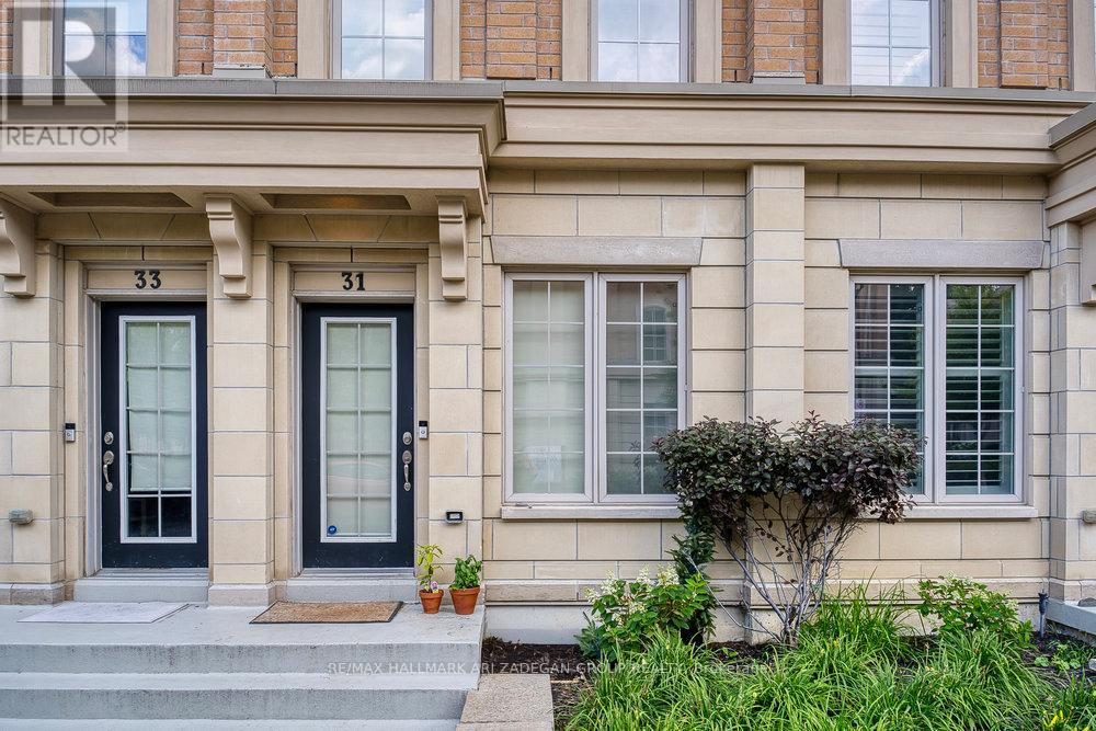 Property at 31 HARGRAVE LANE image 3