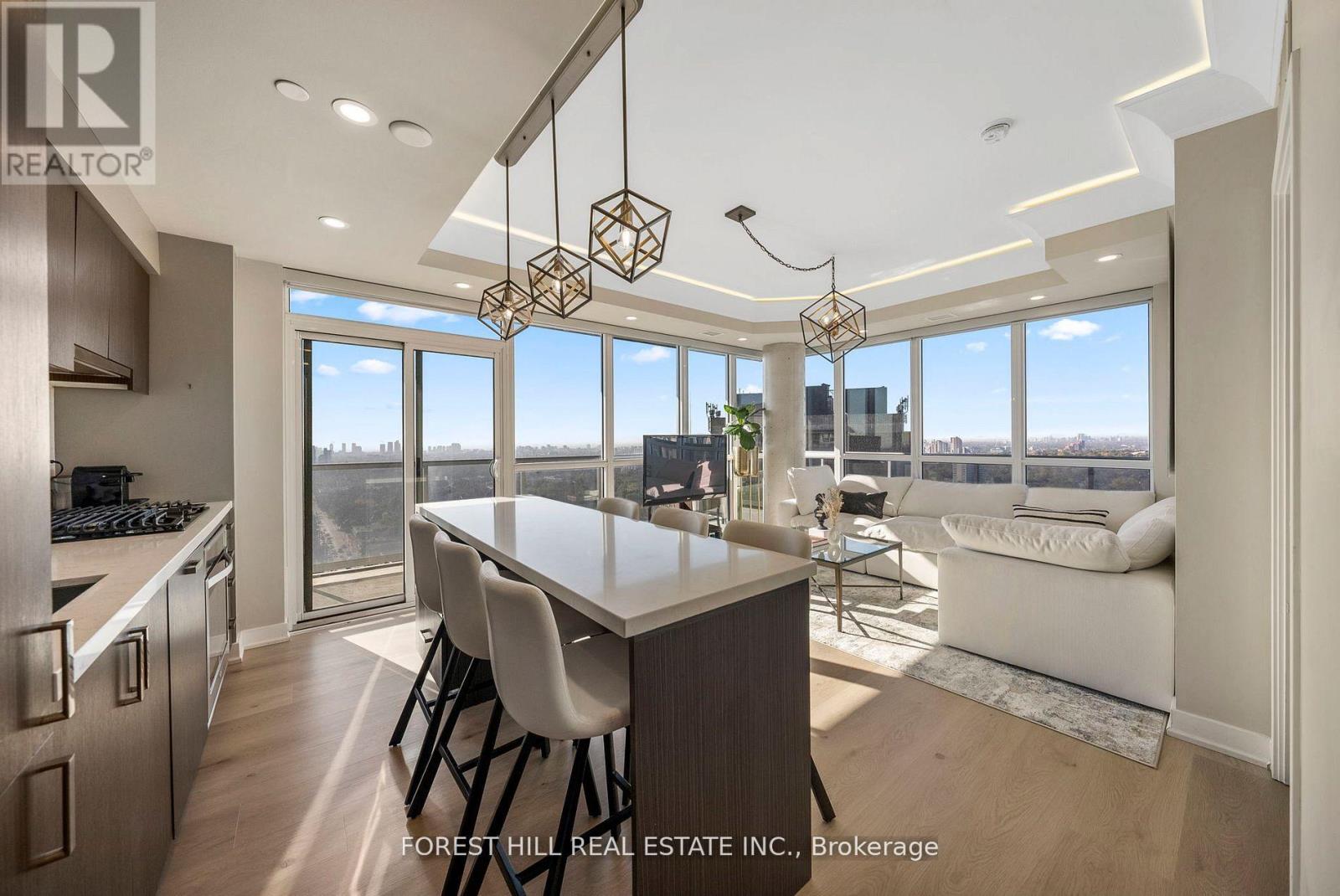 1907 - 501 St Clair Avenue W, Toronto, Ontario M5P 0A2 - Photo 1 - C12325828