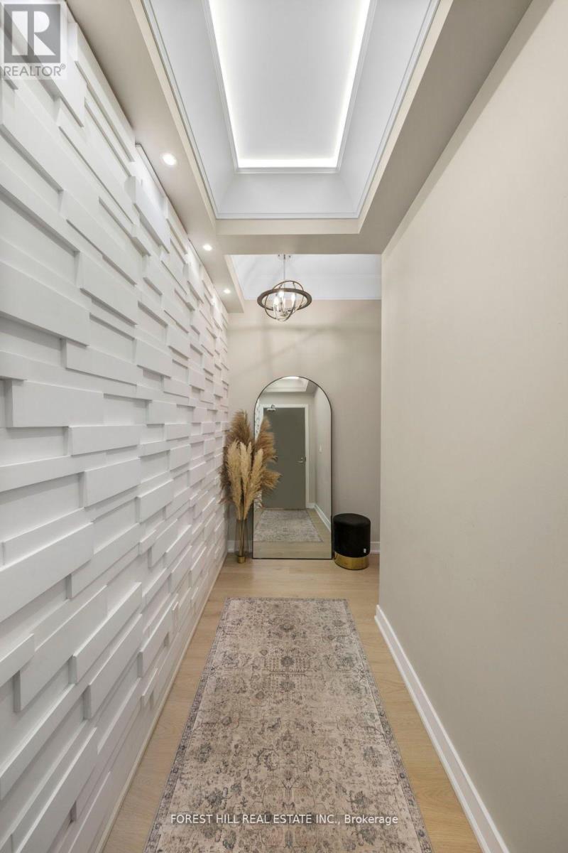 1907 - 501 St Clair Avenue W, Toronto, Ontario M5P 0A2 - Photo 16 - C12325828