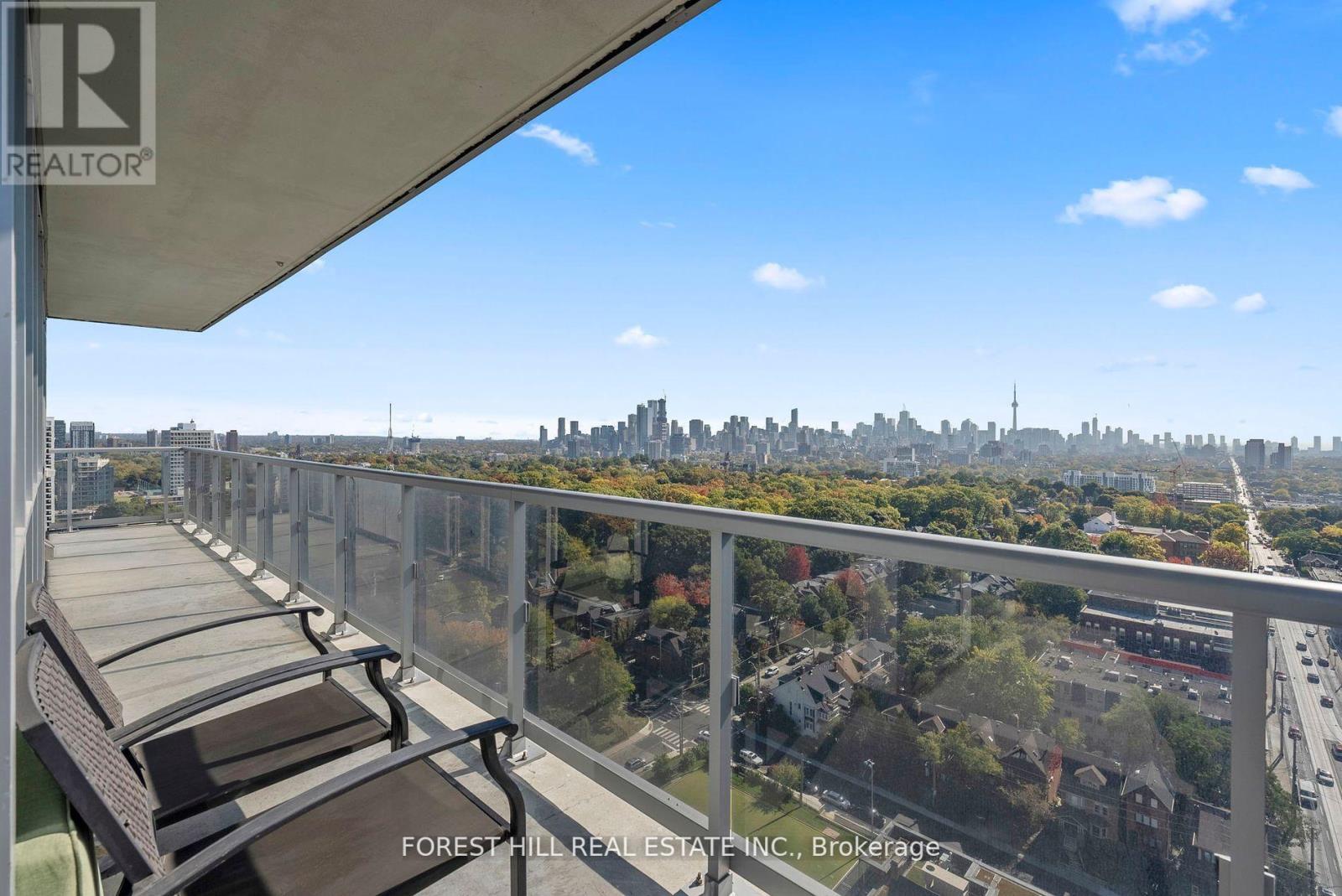 1907 - 501 St Clair Avenue W, Toronto, Ontario M5P 0A2 - Photo 19 - C12325828