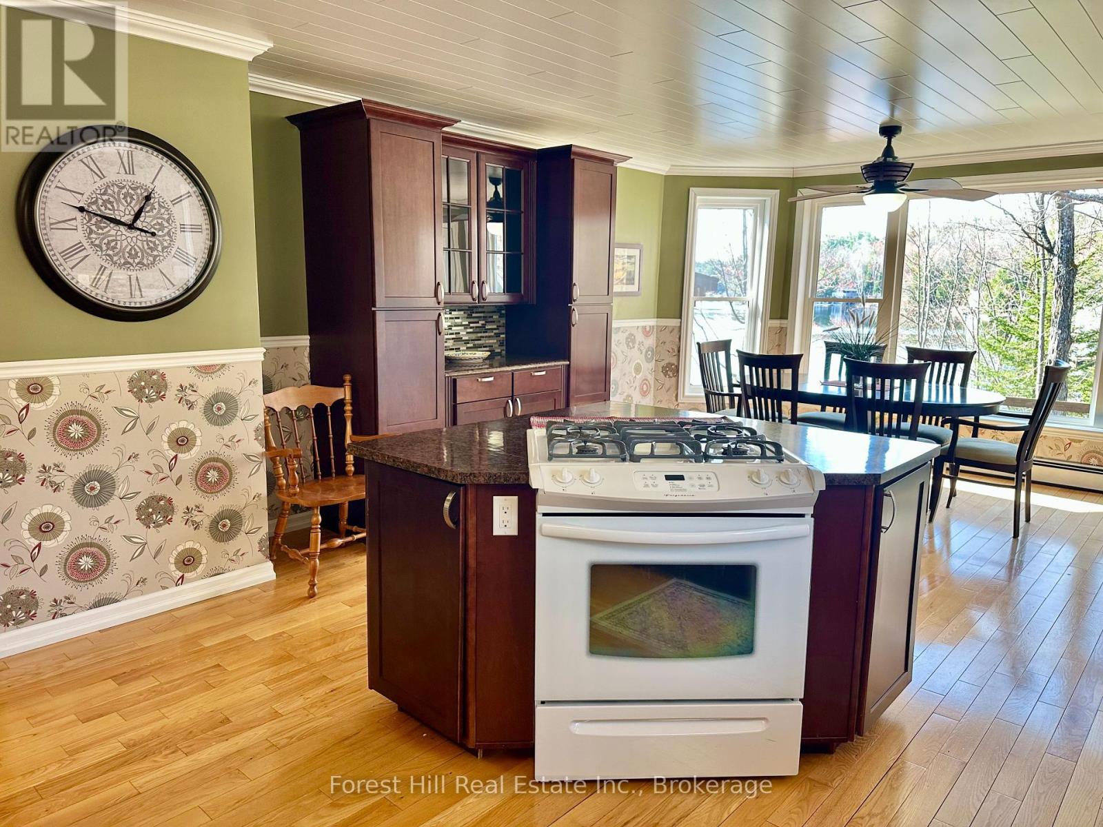 190 Lone Tree Road, Parry Sound Remote Area, Ontario  P0H 1S0 - Photo 19 - X12147880