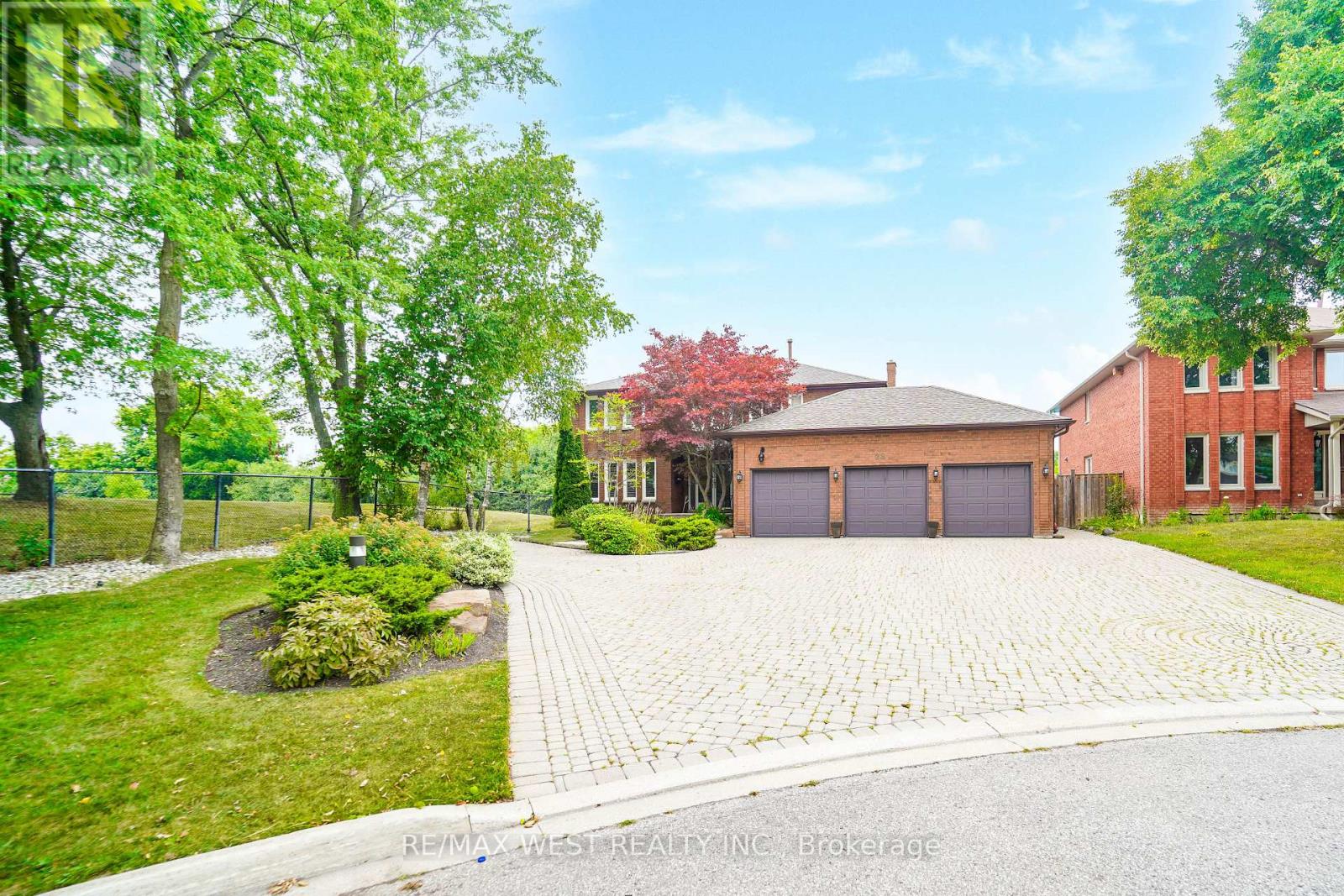 Property at 28 BRIDGEND COURT S image 1