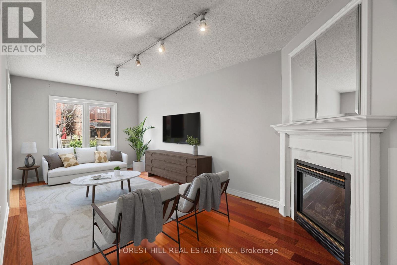 Property at 35 TIMBERVIEW DRIVE image 3