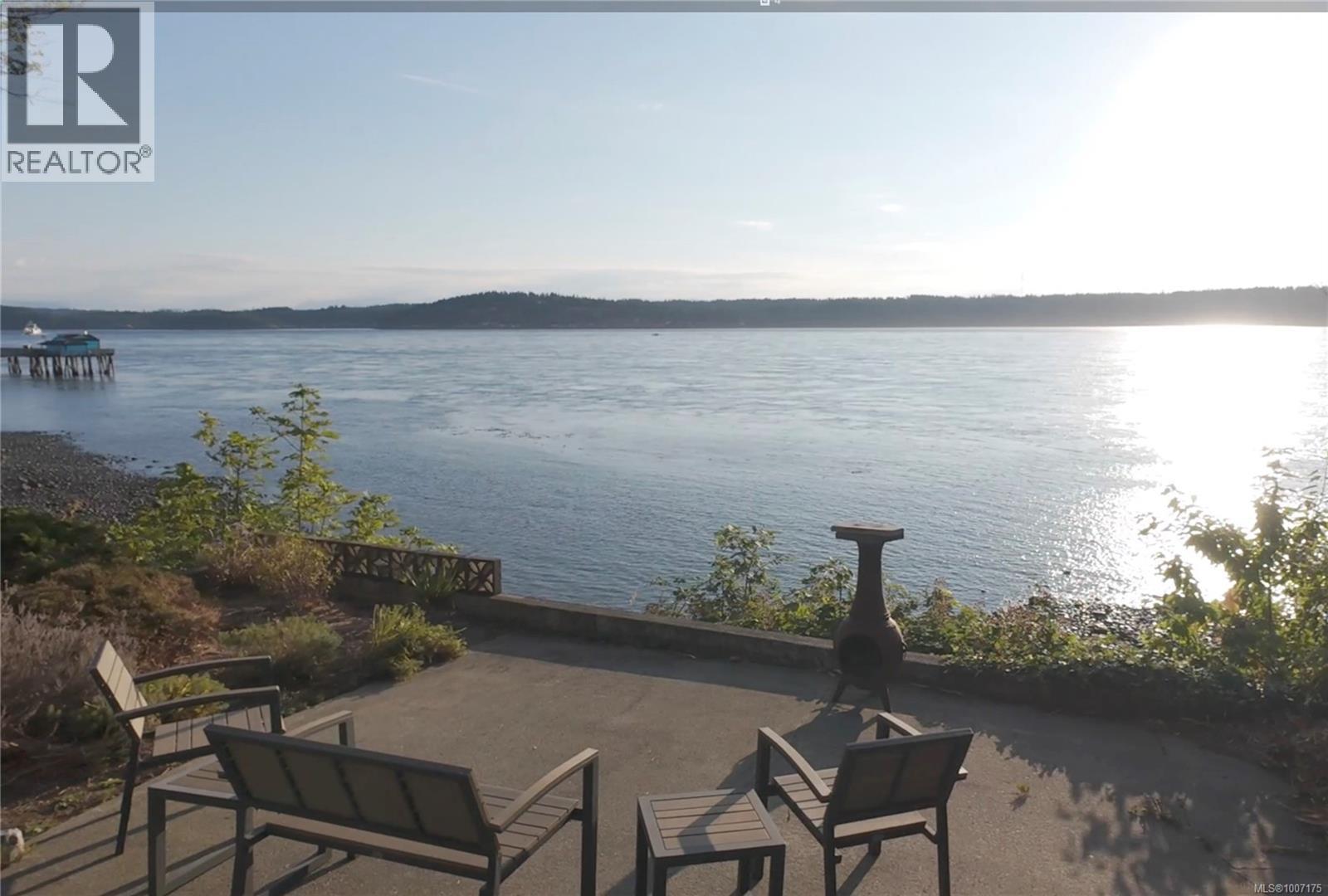 561 & 565 Island Hwy, Campbell River, British Columbia  V9W 2B9 - Photo 62 - 1007175