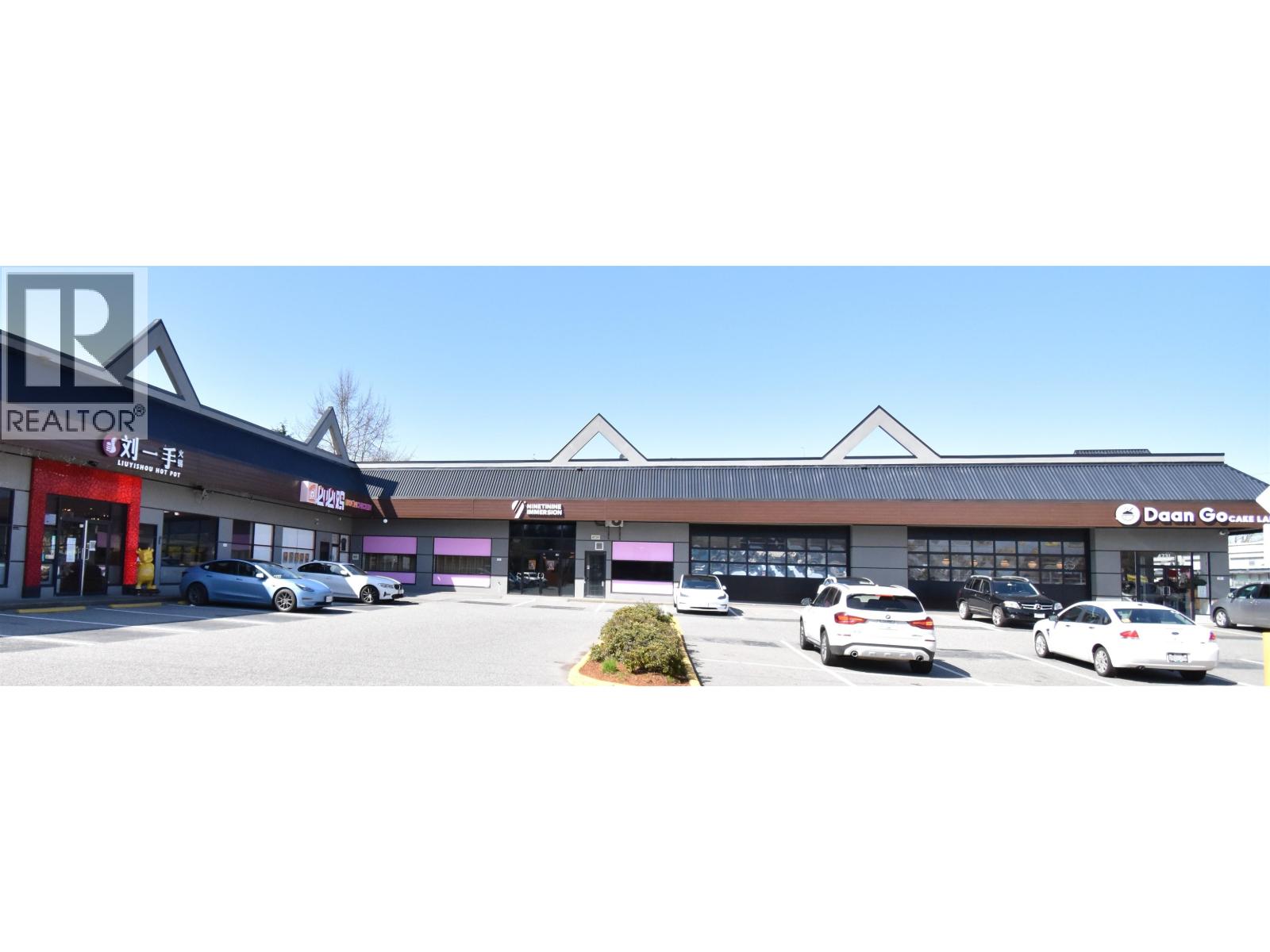 130 4731 GARDEN CITY ROAD, Richmond, British Columbia