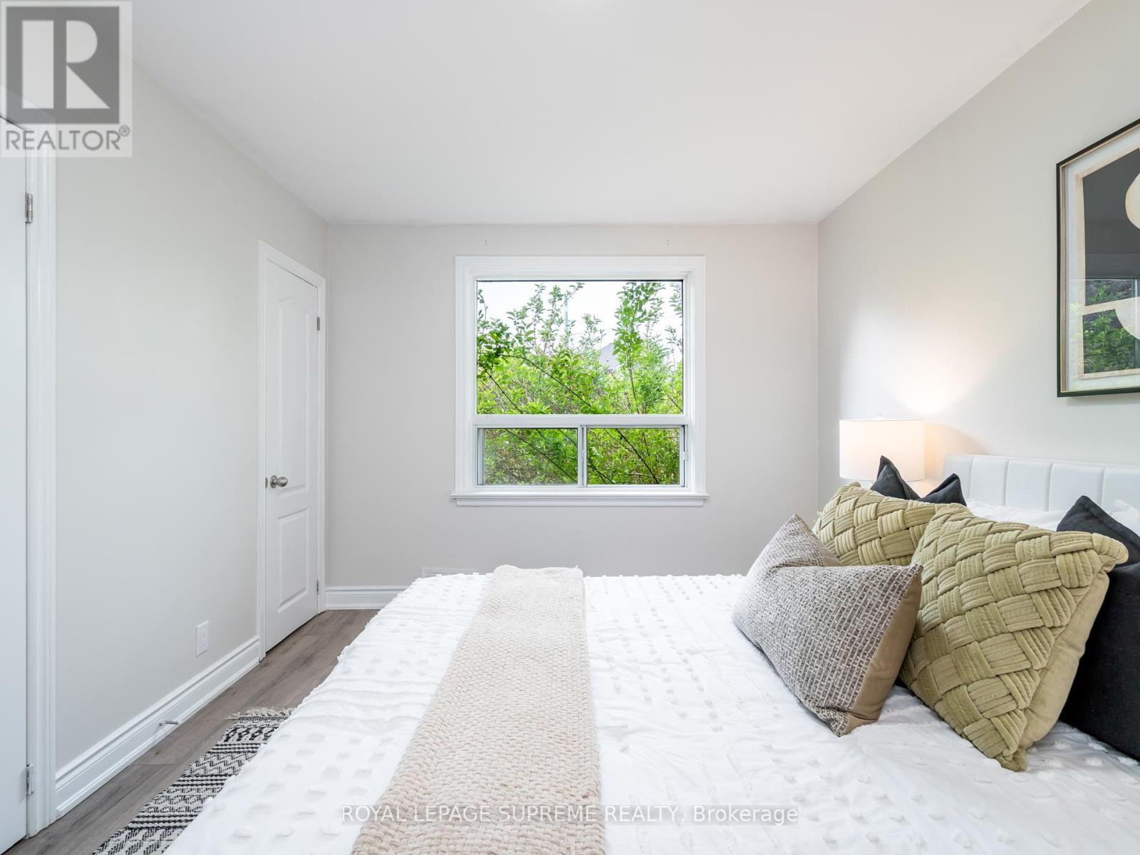 40 Cartwright Avenue, Toronto, Ontario  M6A 1T9 - Photo 21 - W12325809