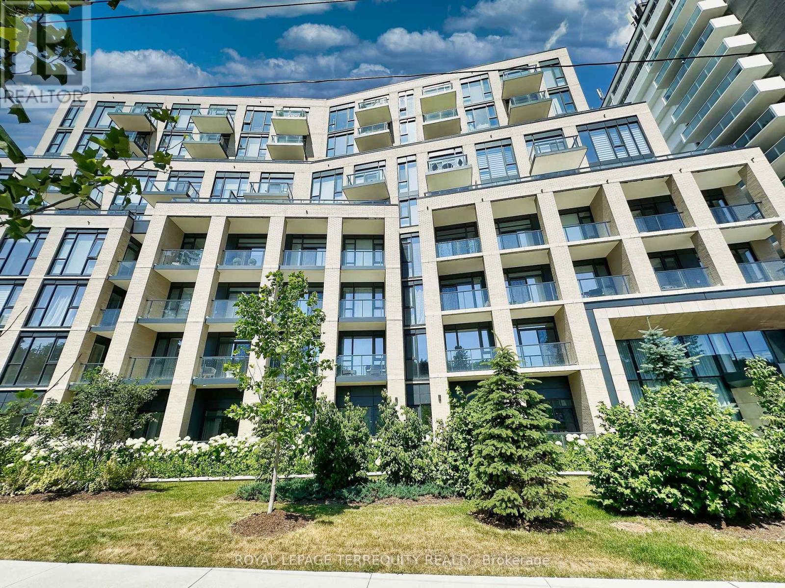 615 - 293 The Kingsway, Toronto, Ontario  M9A 0E8 - Photo 3 - W12325848