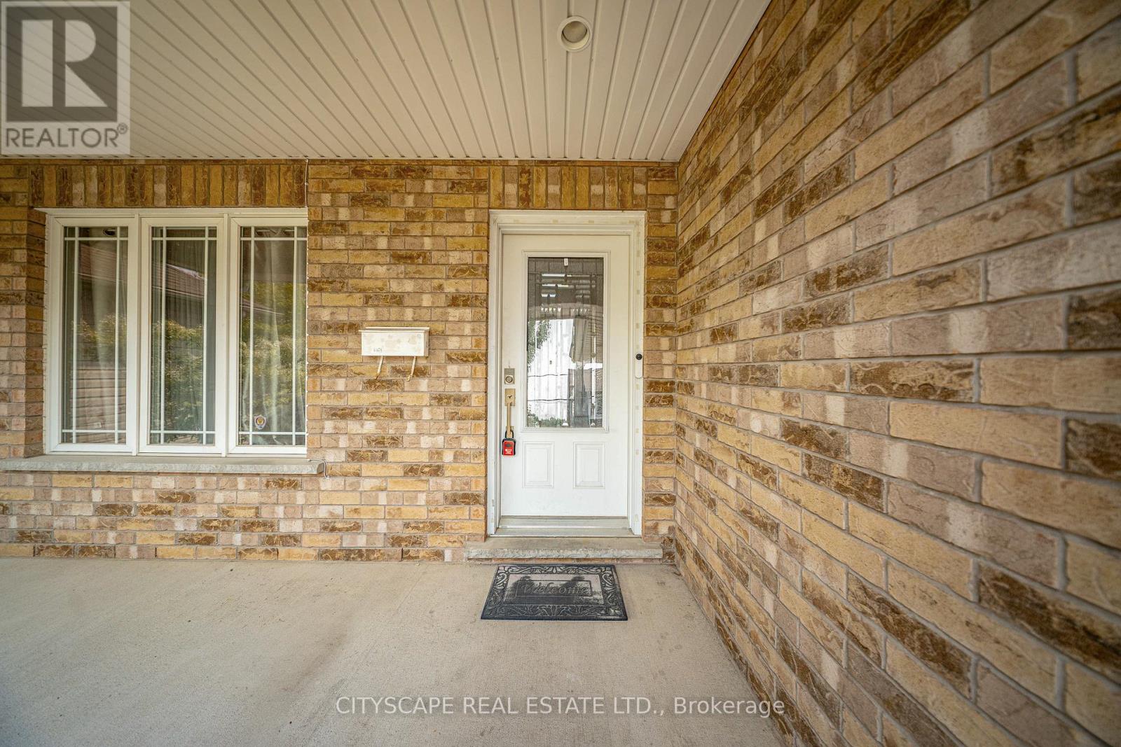 Property at 34 FITZGERALD STREET image 5