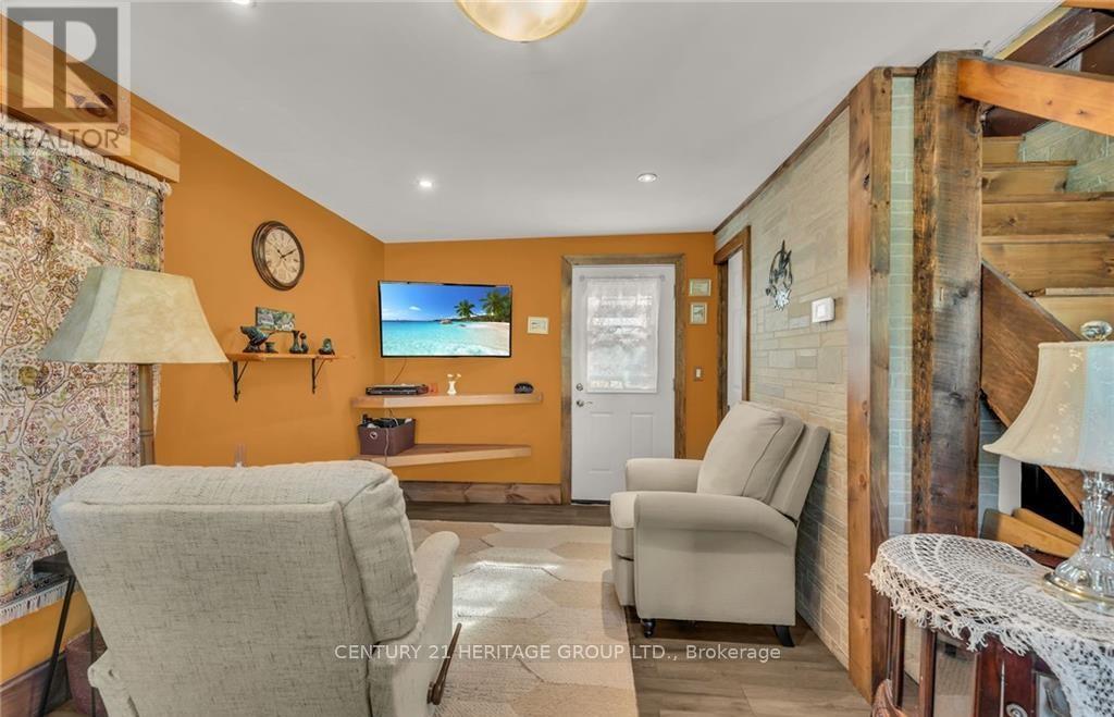 35 Canal Bank Road, Port Colborne, Ontario  L3K 2M6 - Photo 10 - X12325836