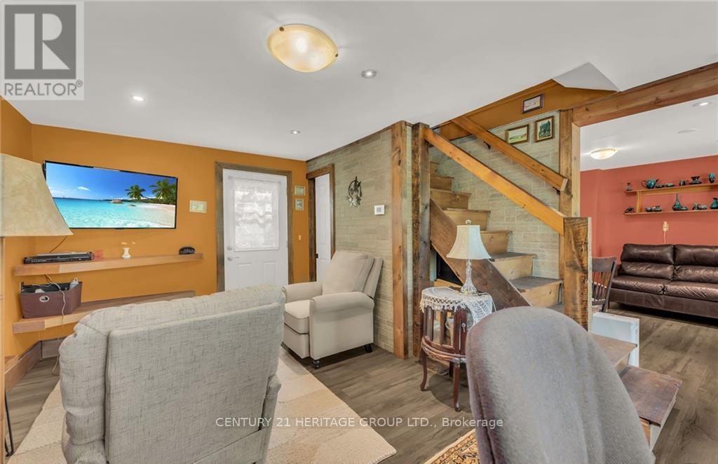 35 Canal Bank Road, Port Colborne, Ontario  L3K 2M6 - Photo 11 - X12325836