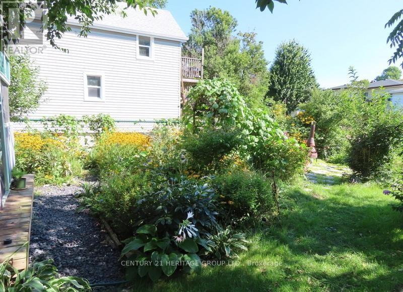 35 Canal Bank Road, Port Colborne, Ontario  L3K 2M6 - Photo 32 - X12325836
