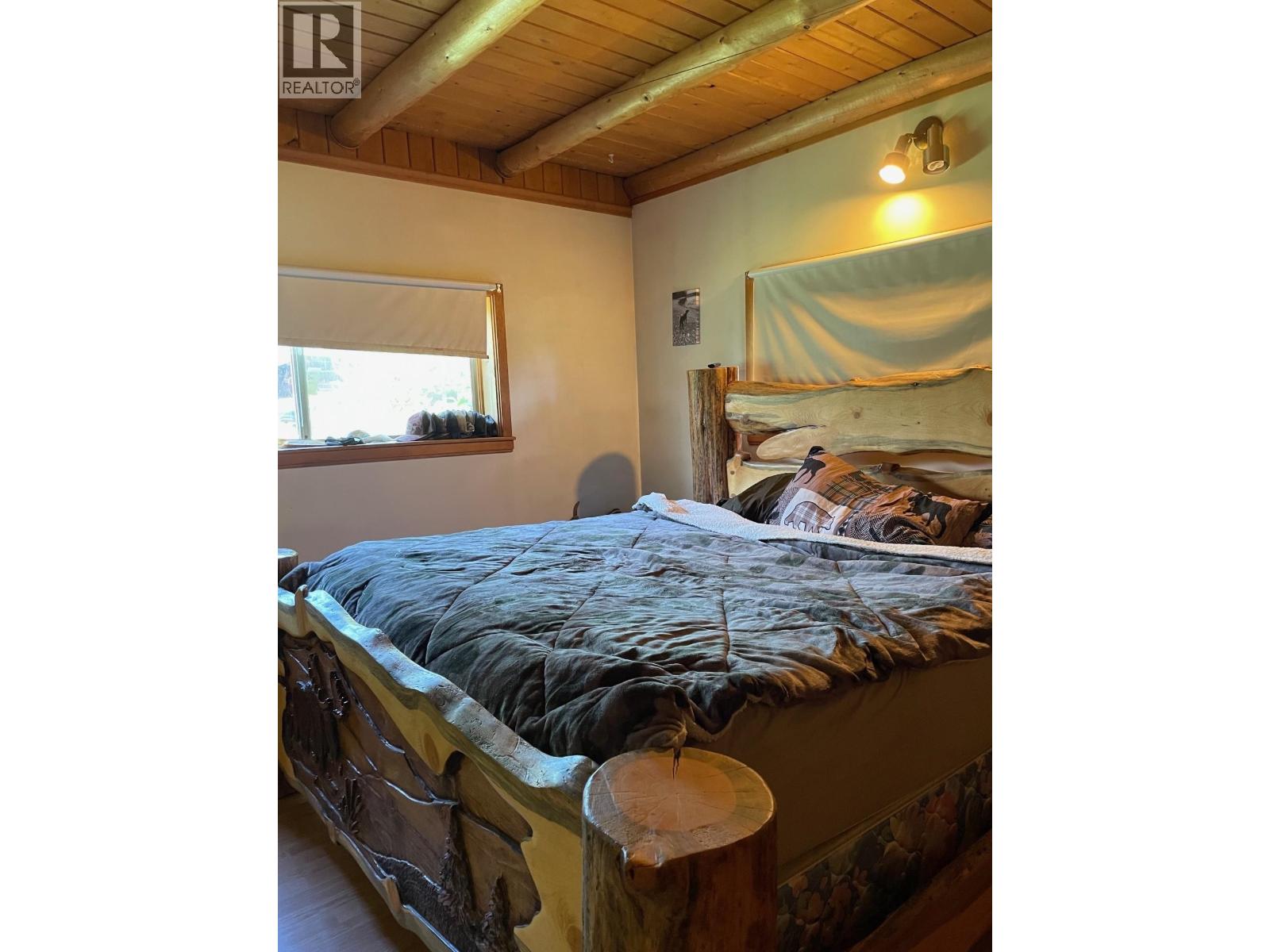 16239 Lily Lake Road, Fraser Lake, British Columbia  V0J 1S0 - Photo 16 - R3030793