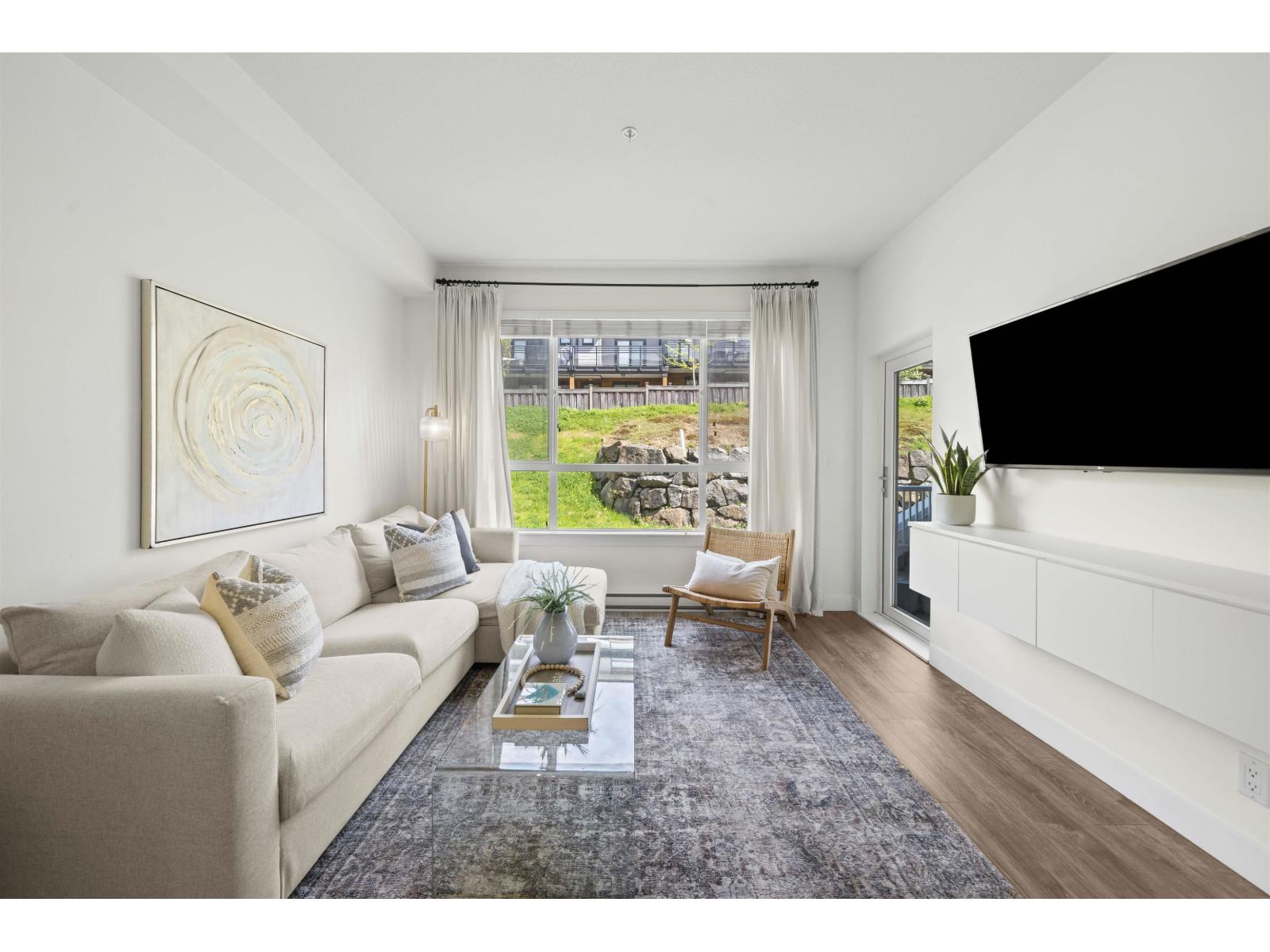 Property at 210 16398 64 AVENUE image 2